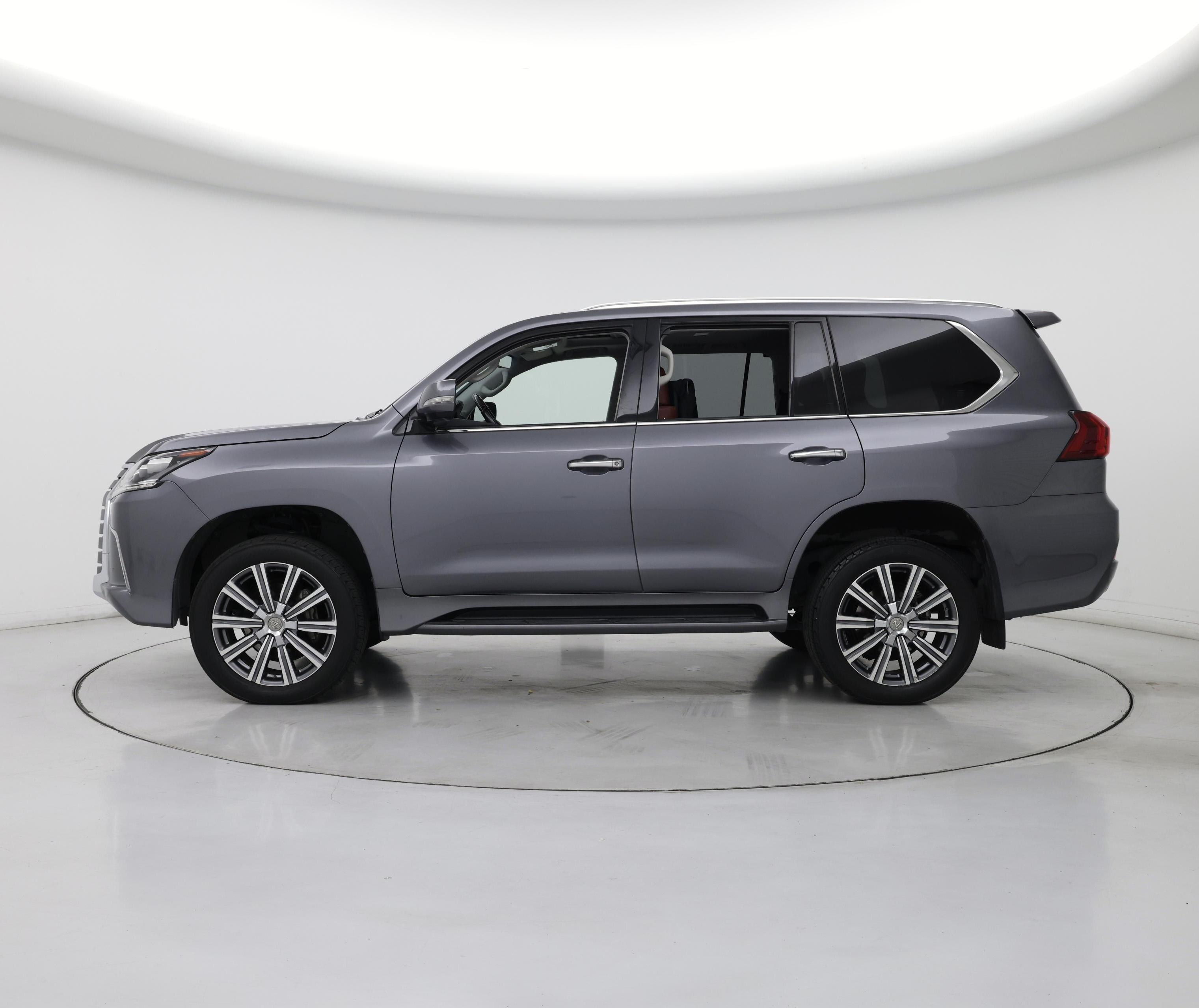 Thumbnail: 2017 Lexus LX - 3