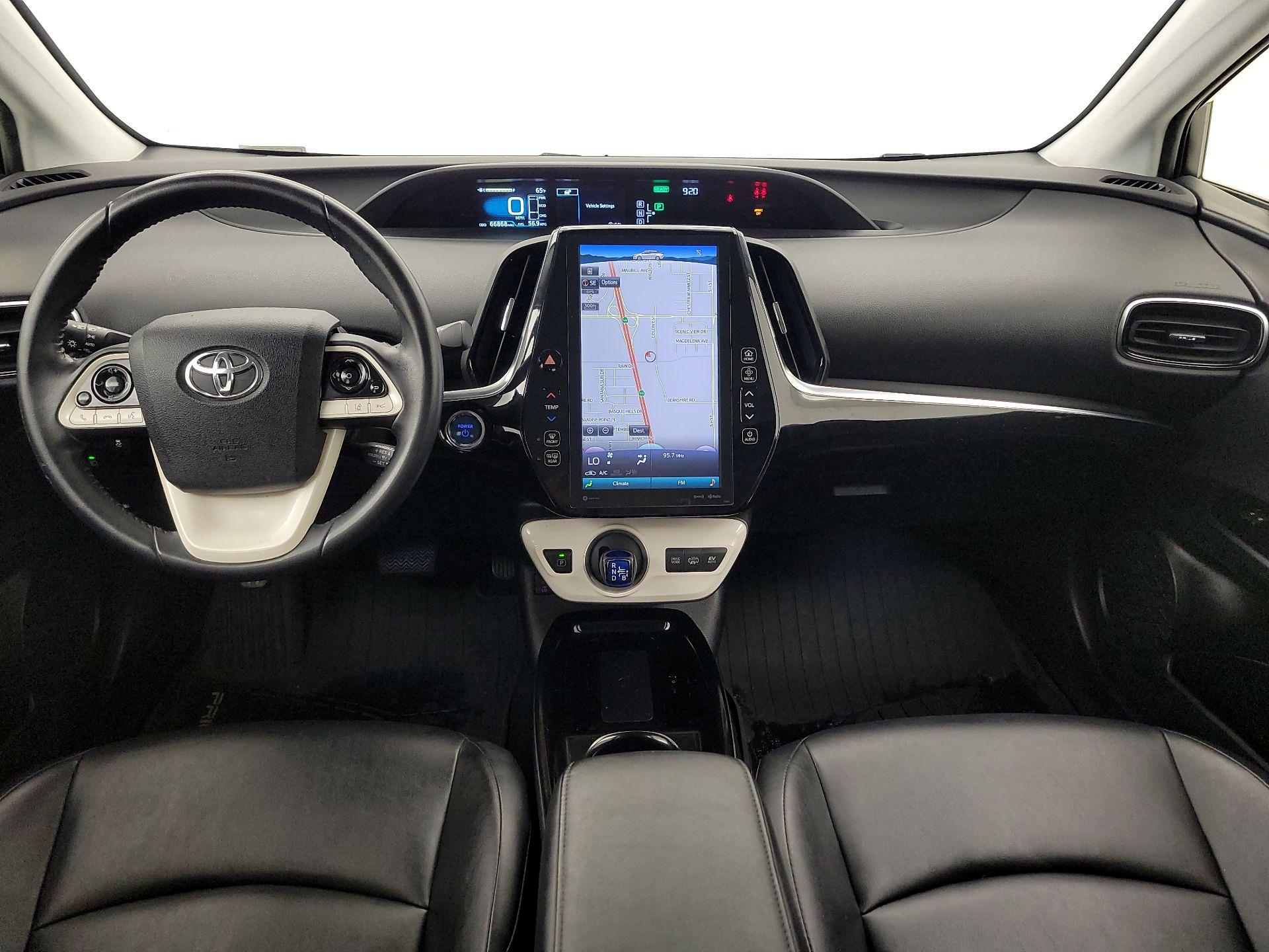 Thumbnail: 2018 Toyota Prius Prime - 9