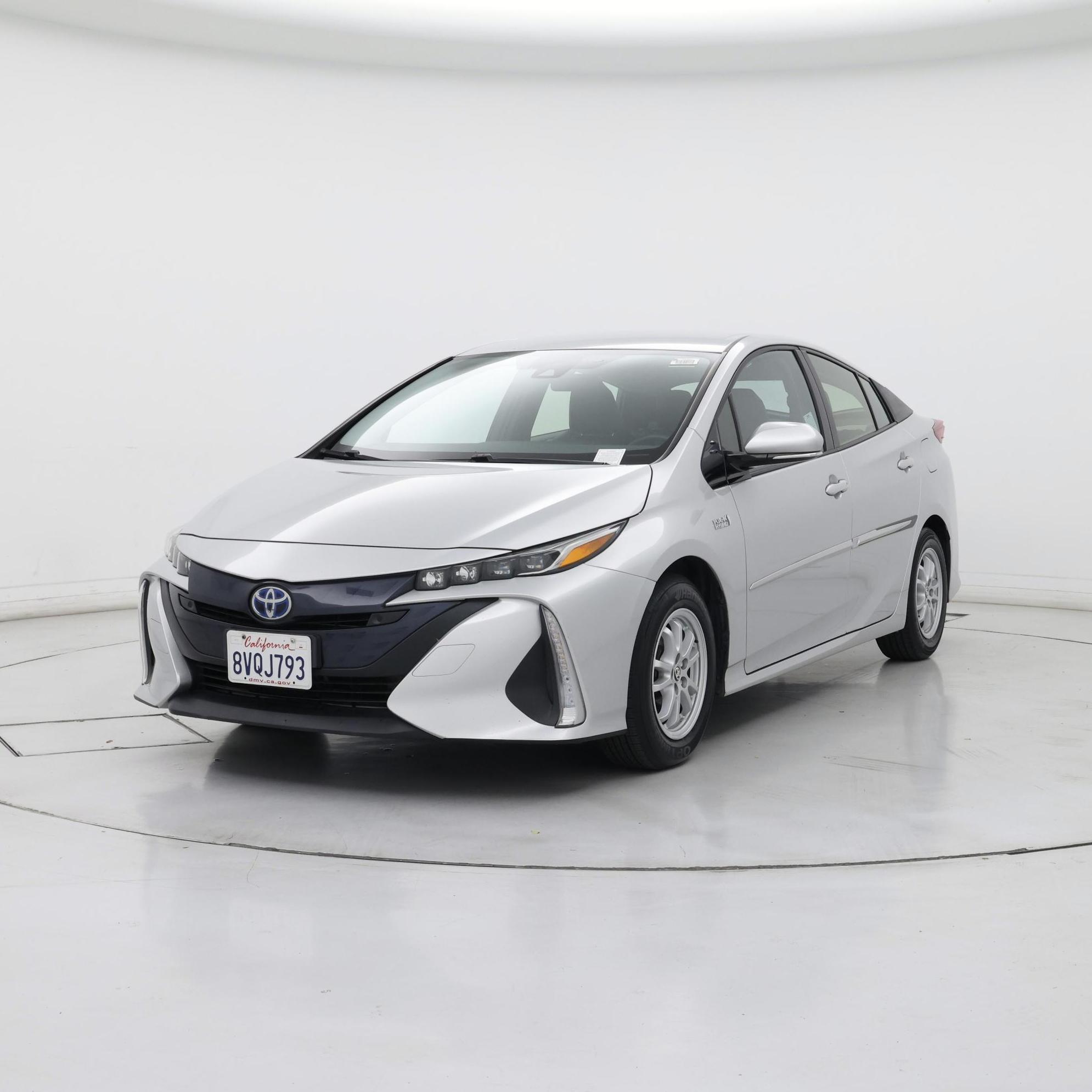 Thumbnail: 2018 Toyota Prius Prime - 4