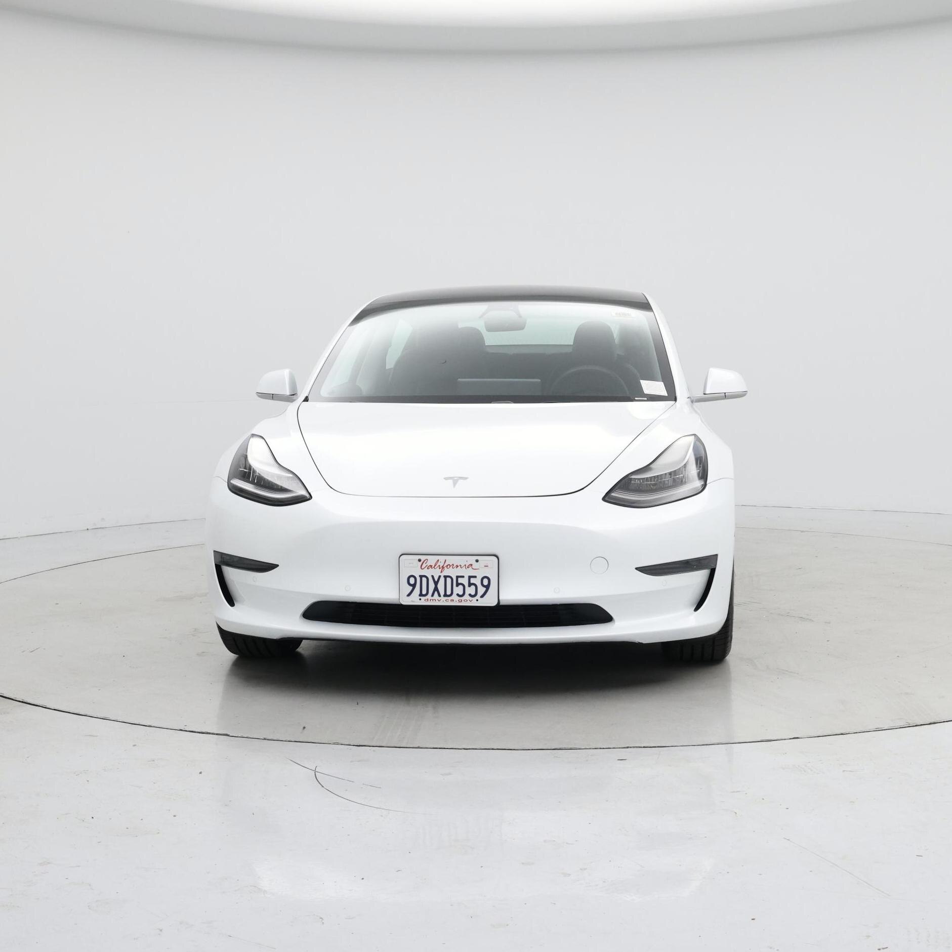 Thumbnail: 2019 Tesla Model 3 - 5