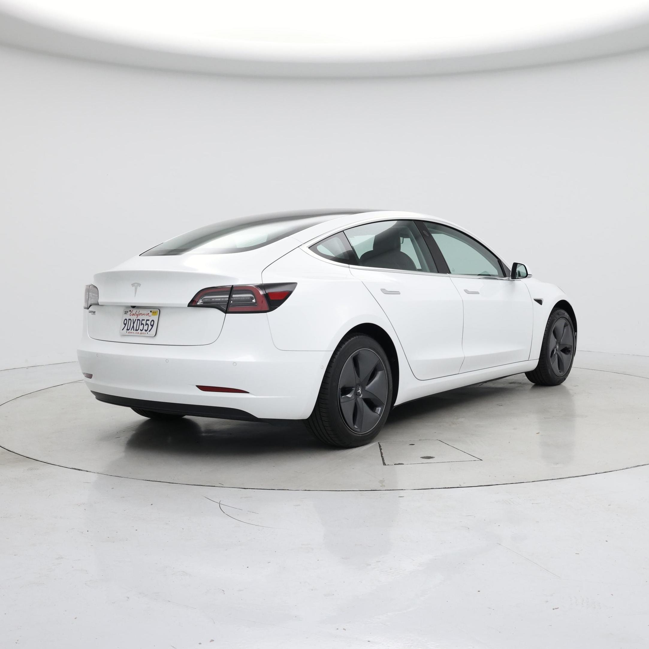 Thumbnail: 2019 Tesla Model 3 - 8