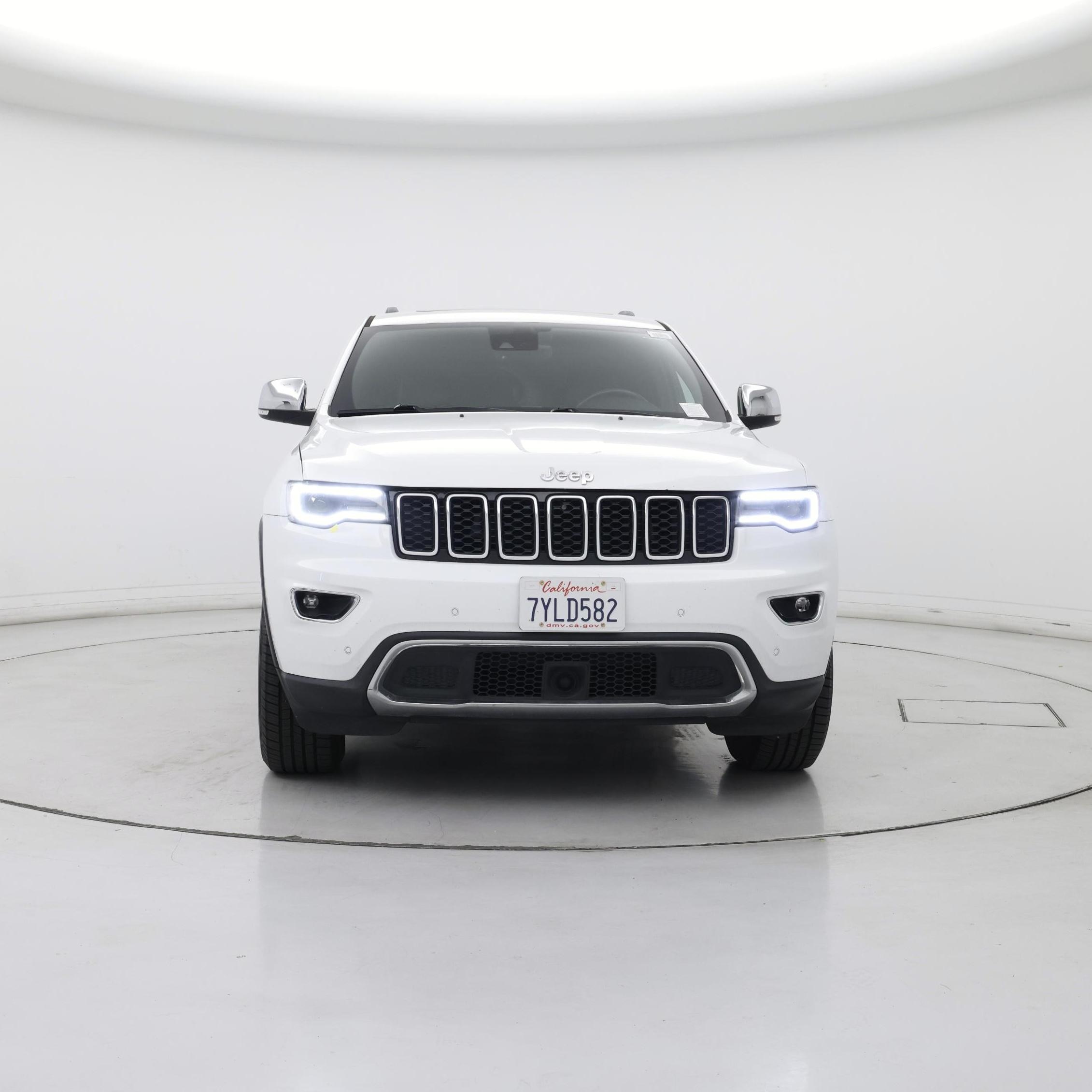 Thumbnail: 2017 Jeep Grand Cherokee - 5