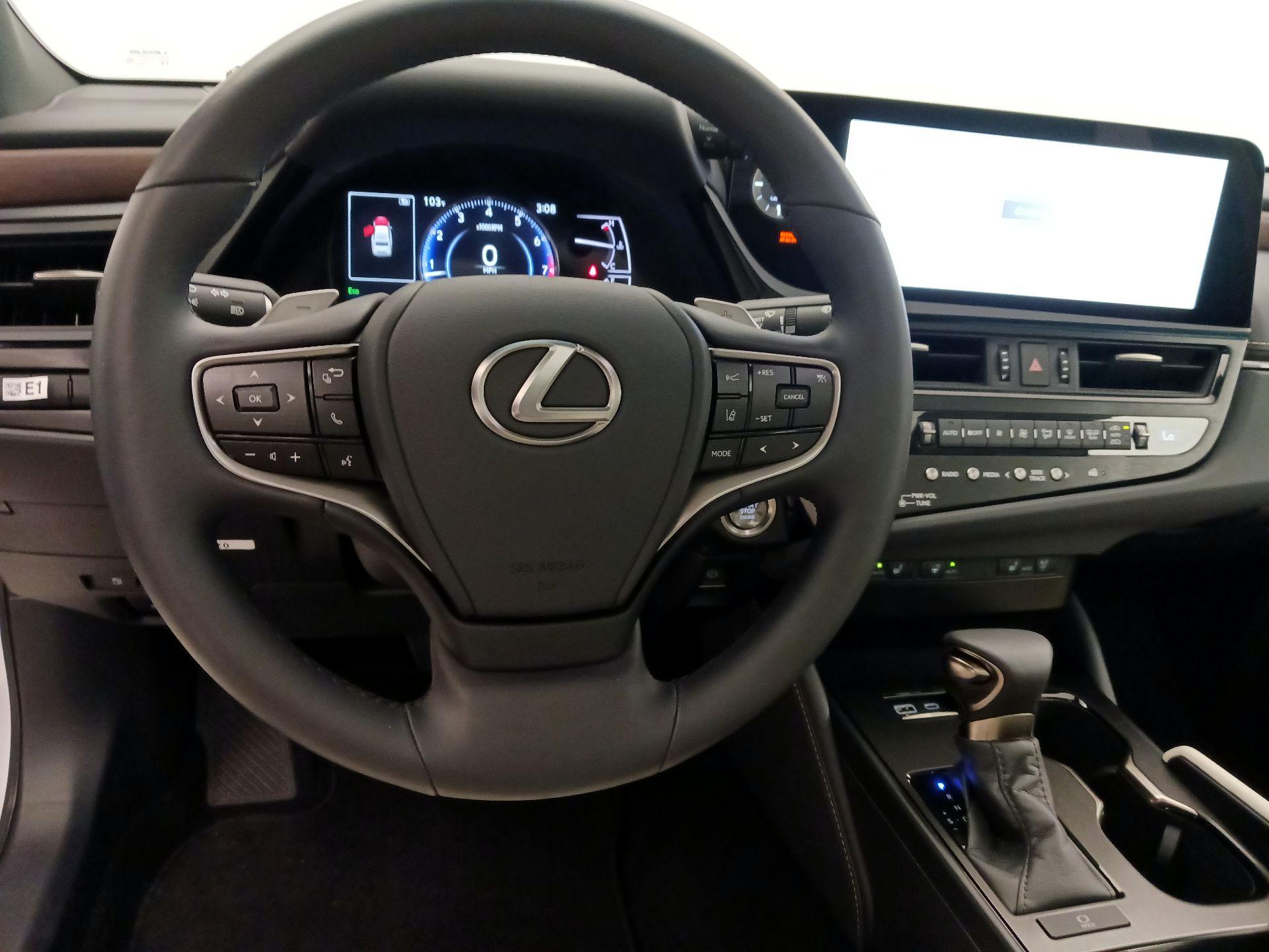Thumbnail: 2025 Lexus ES - 10