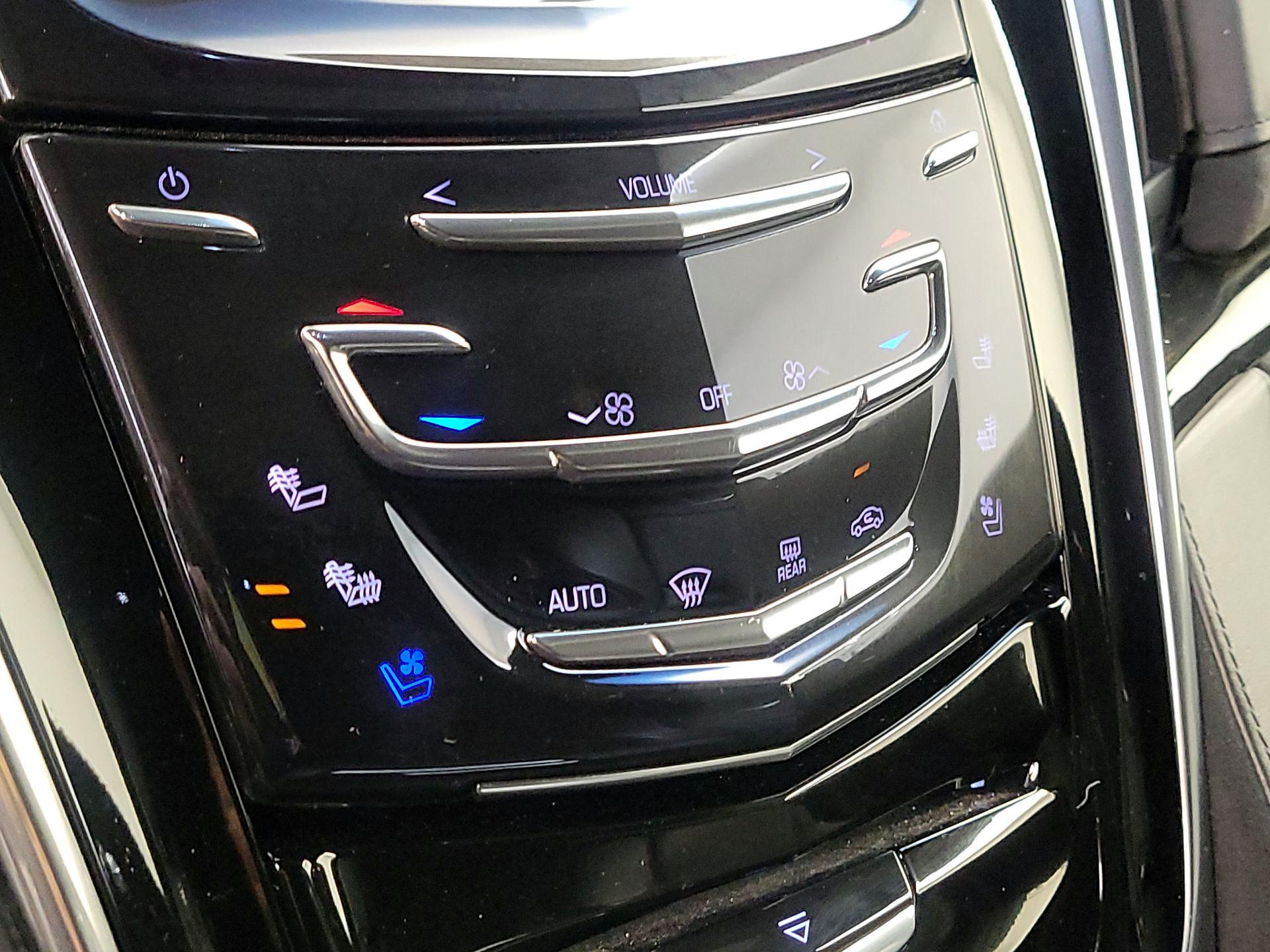 Thumbnail: 2018 Cadillac Escalade - 16