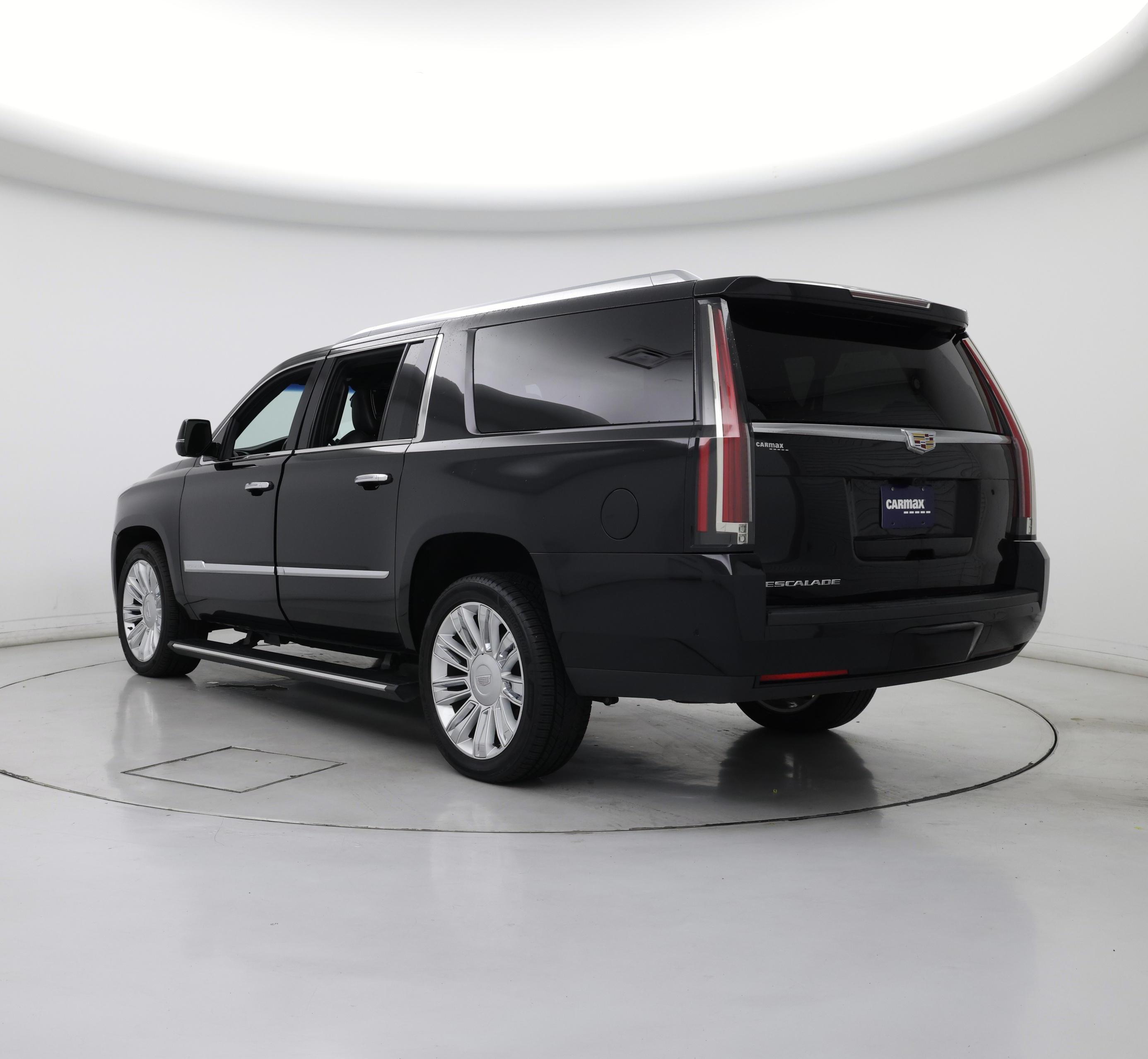 Thumbnail: 2018 Cadillac Escalade - 2