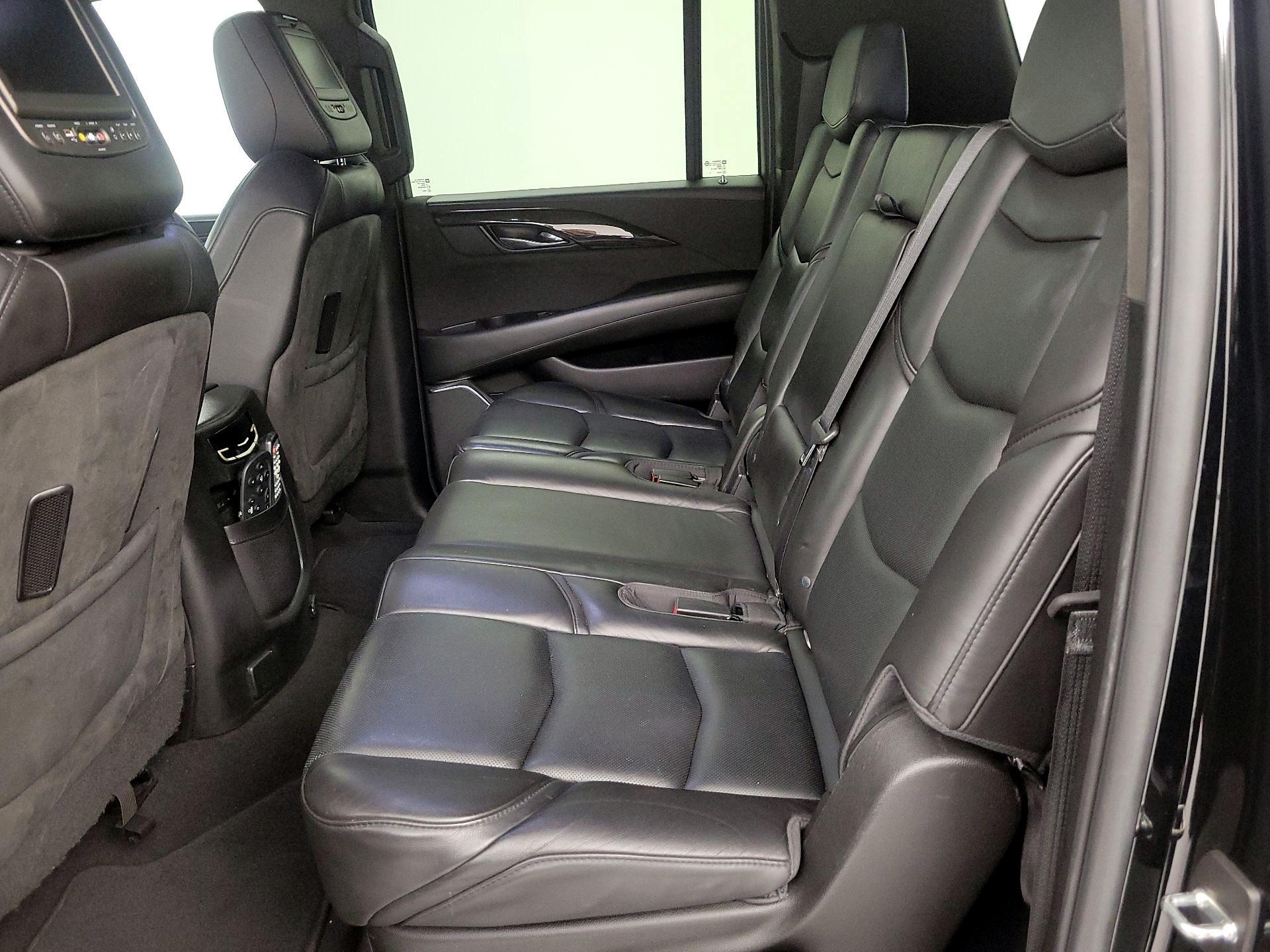Thumbnail: 2018 Cadillac Escalade - 19