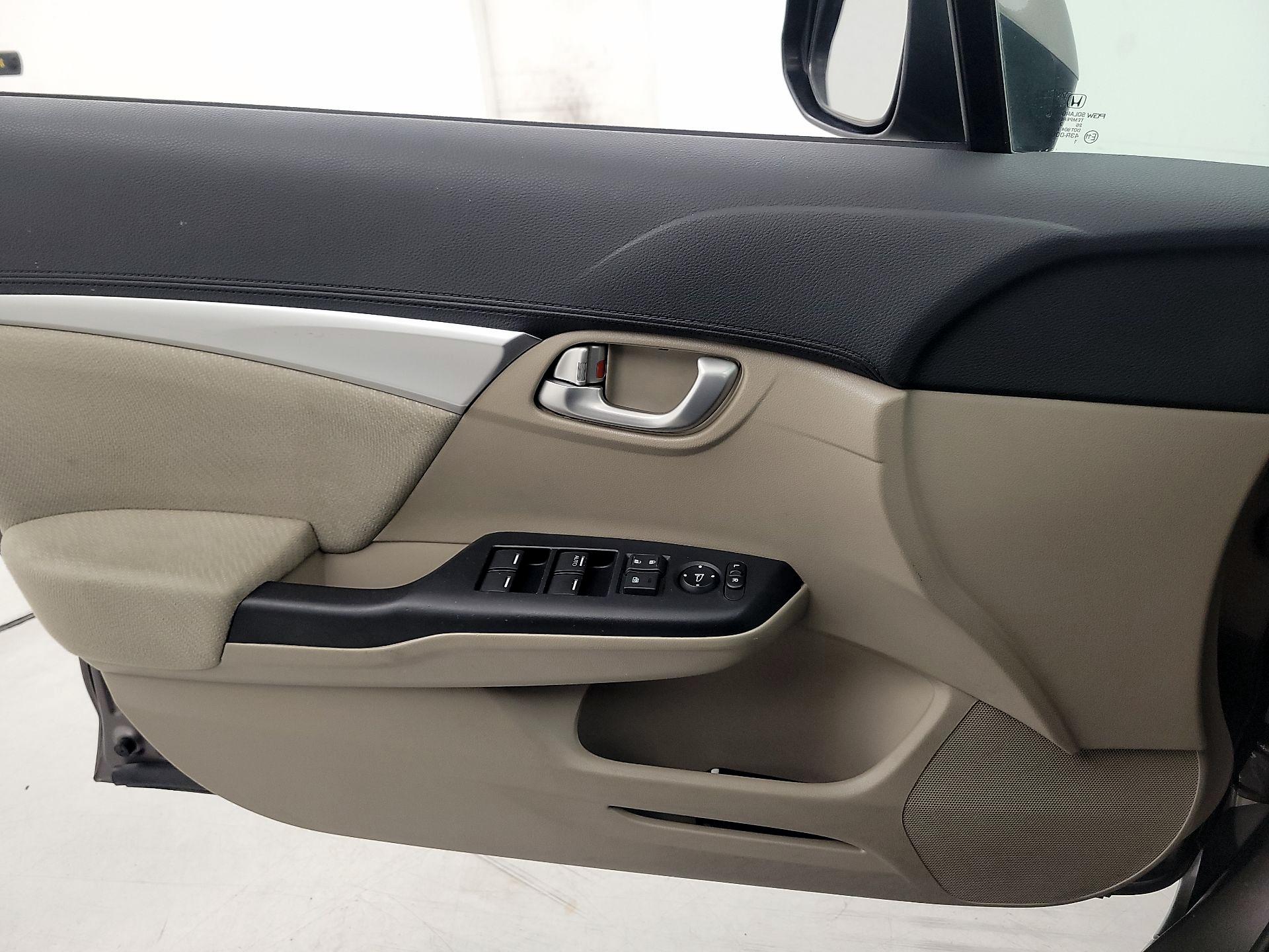 Thumbnail: 2013 Honda Civic - 12