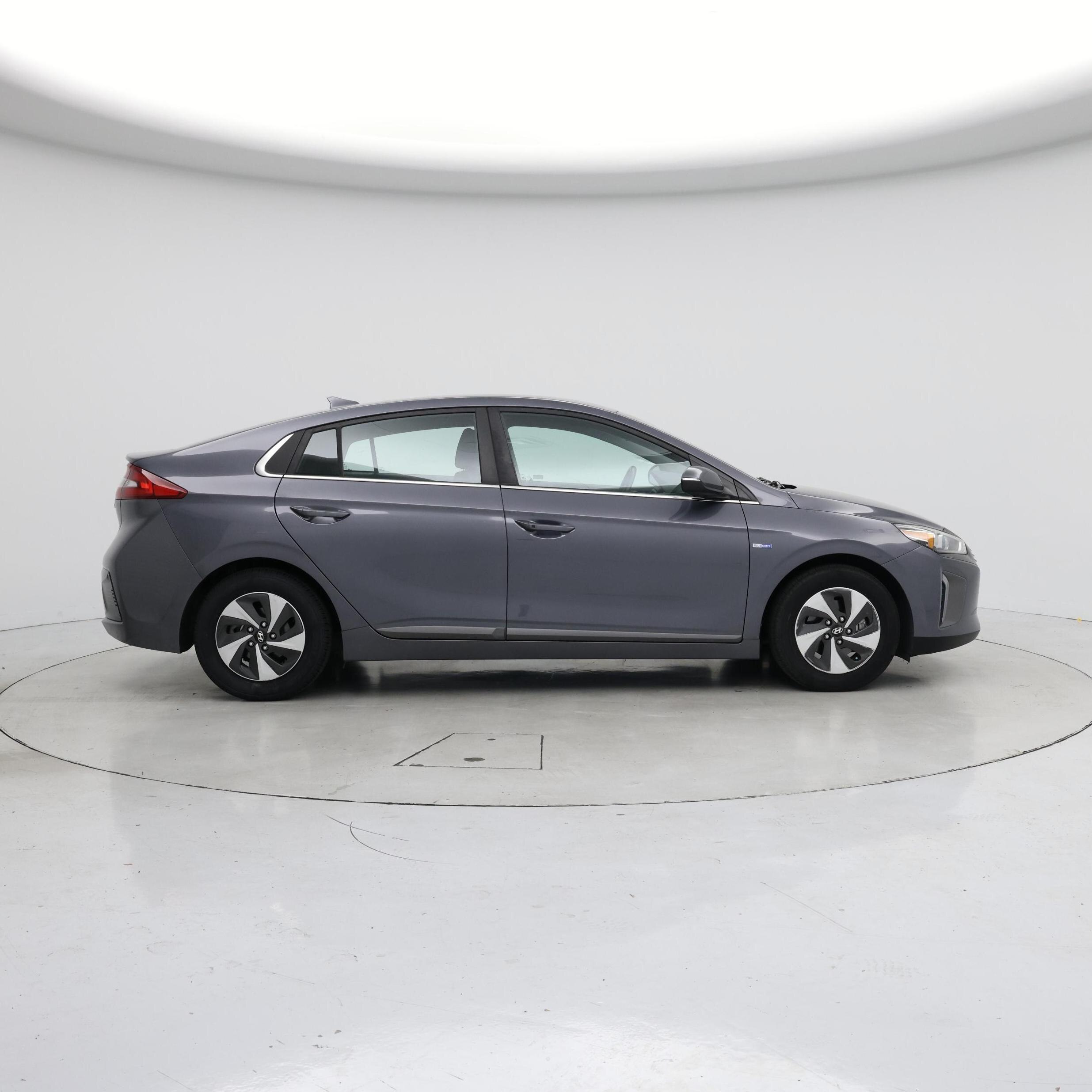 Thumbnail: 2018 Hyundai Ioniq - 7
