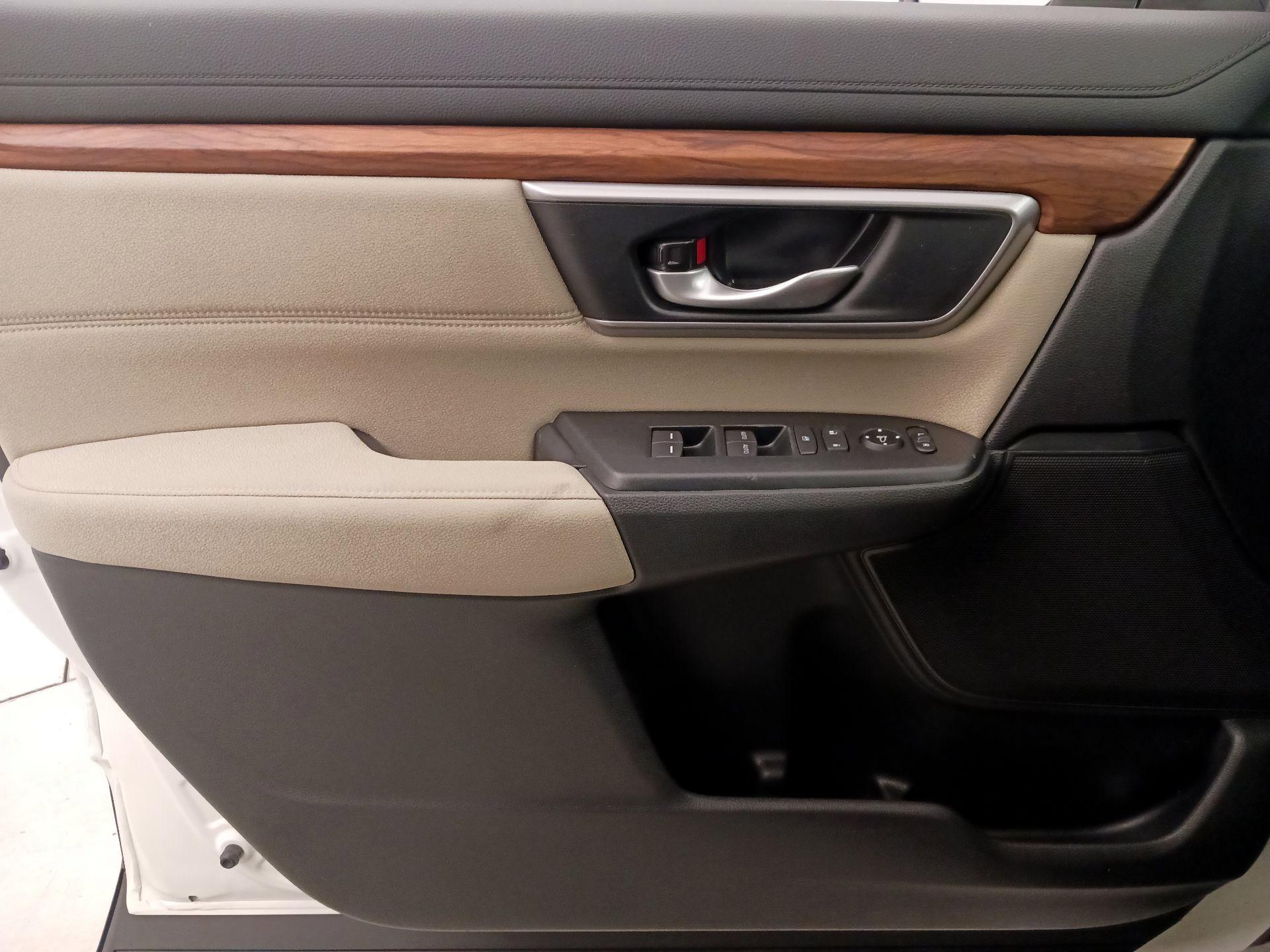 Thumbnail: 2018 Honda CR-V - 12