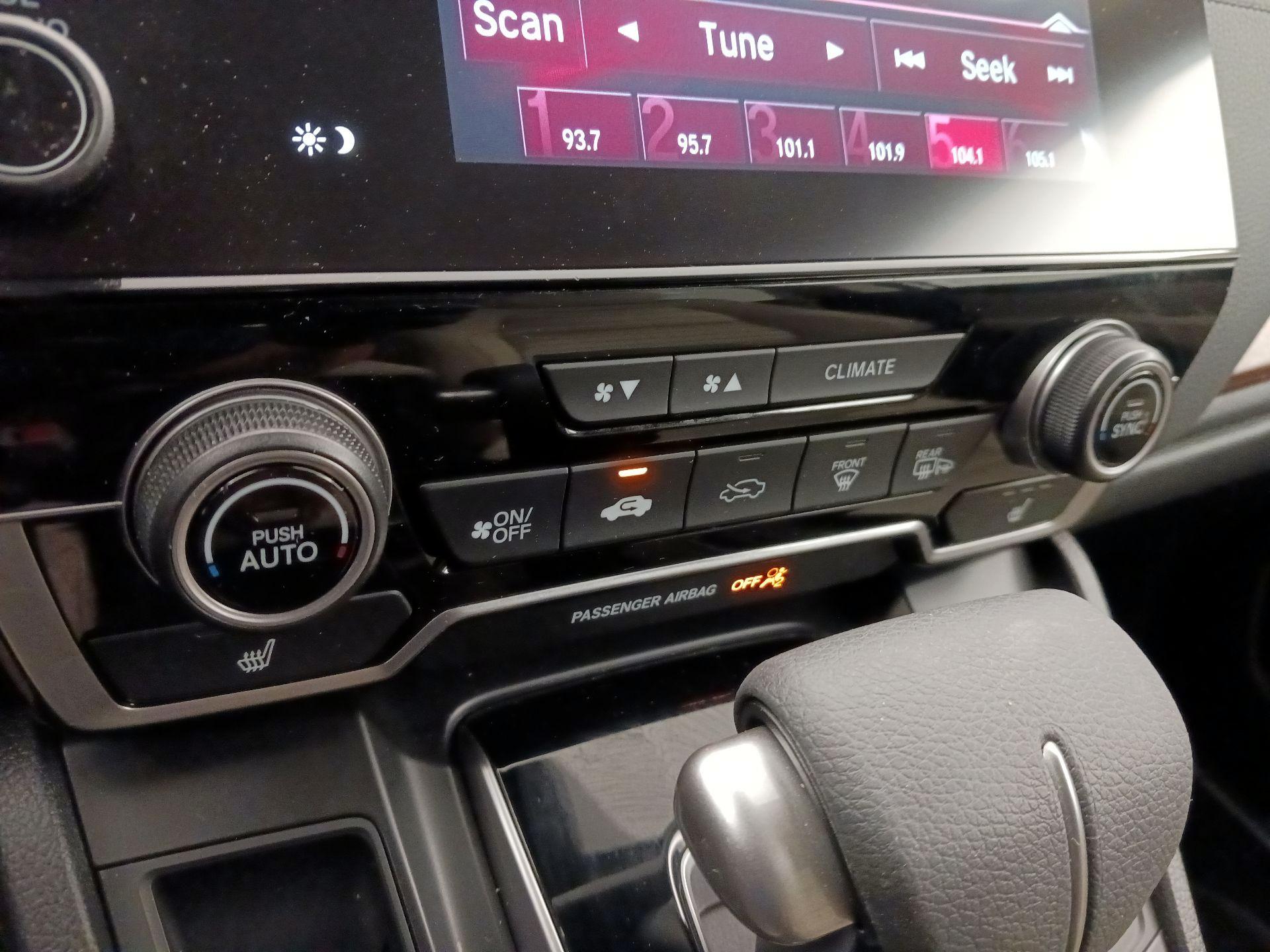 Thumbnail: 2018 Honda CR-V - 16