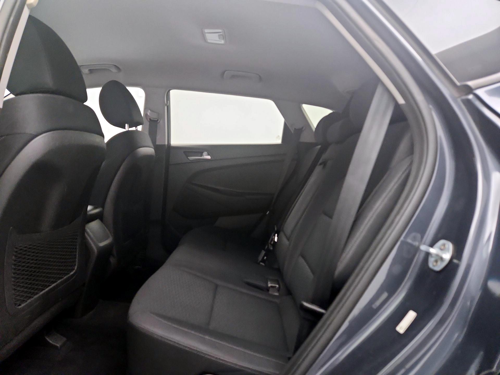 Thumbnail: 2019 Hyundai Tucson - 19