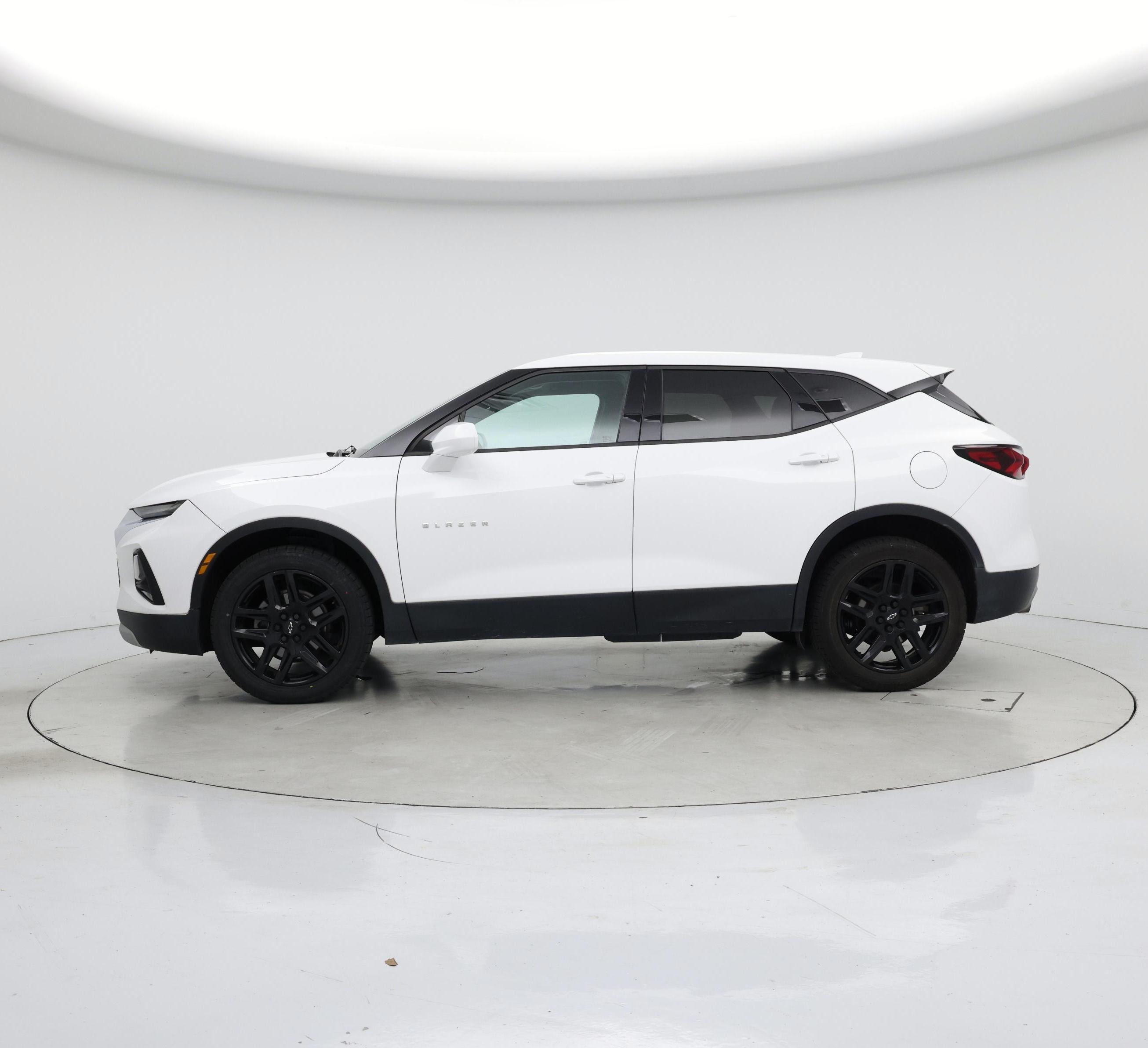 Thumbnail: 2020 Chevrolet Blazer - 3