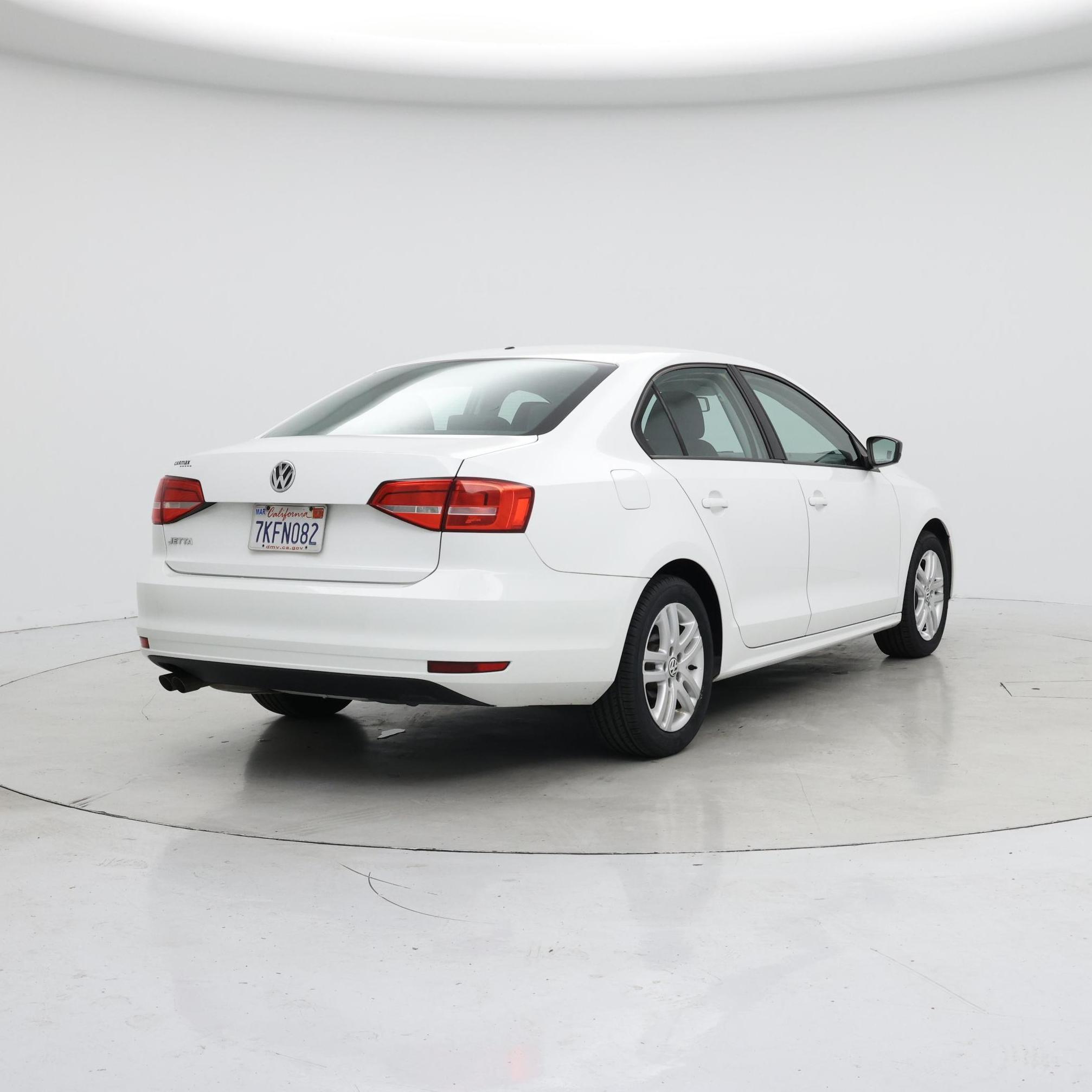 Thumbnail: 2015 Volkswagen Jetta - 8