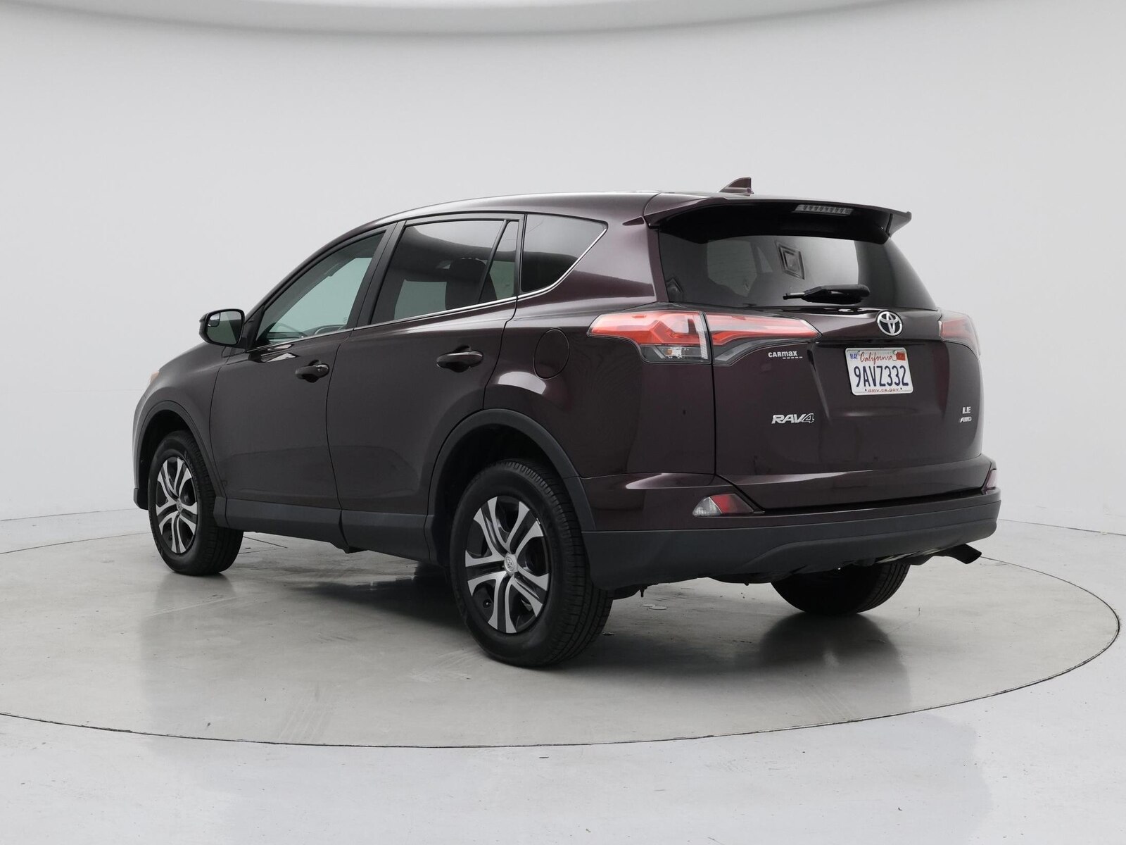 Image of 2018 Toyota RAV4 LE