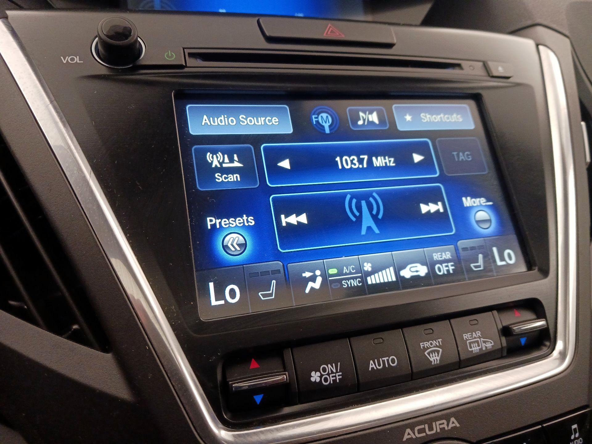 Thumbnail: 2016 Acura MDX - 17