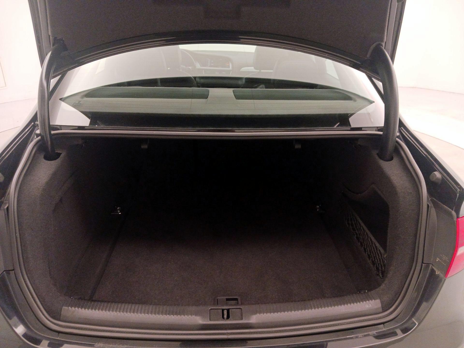 Thumbnail: 2014 Audi A4 - 20