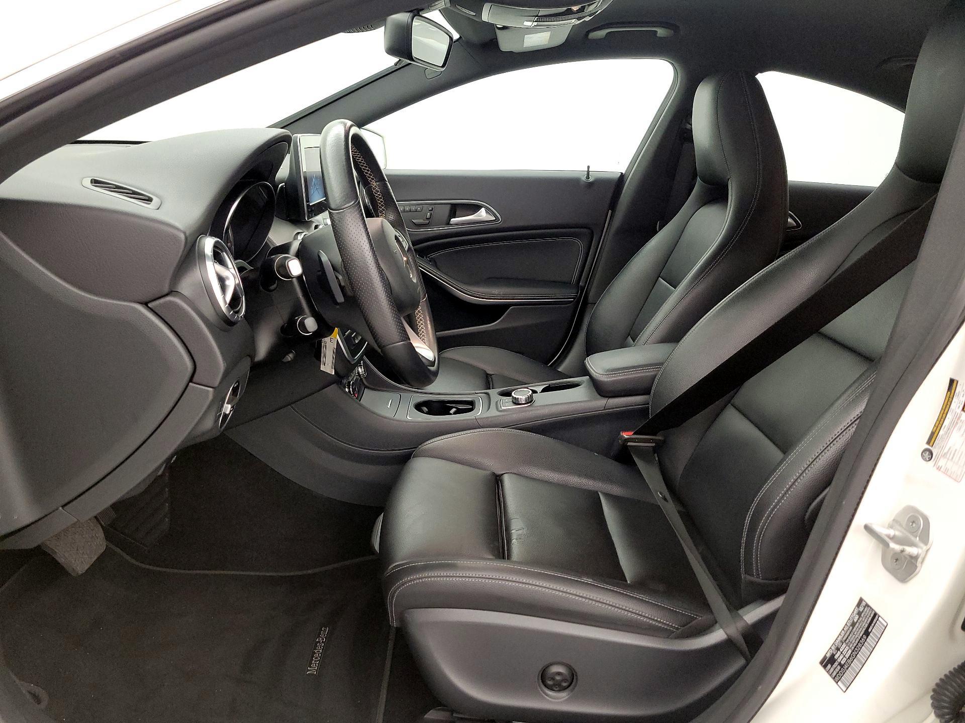Thumbnail: 2016 Mercedes-Benz CLA - 11