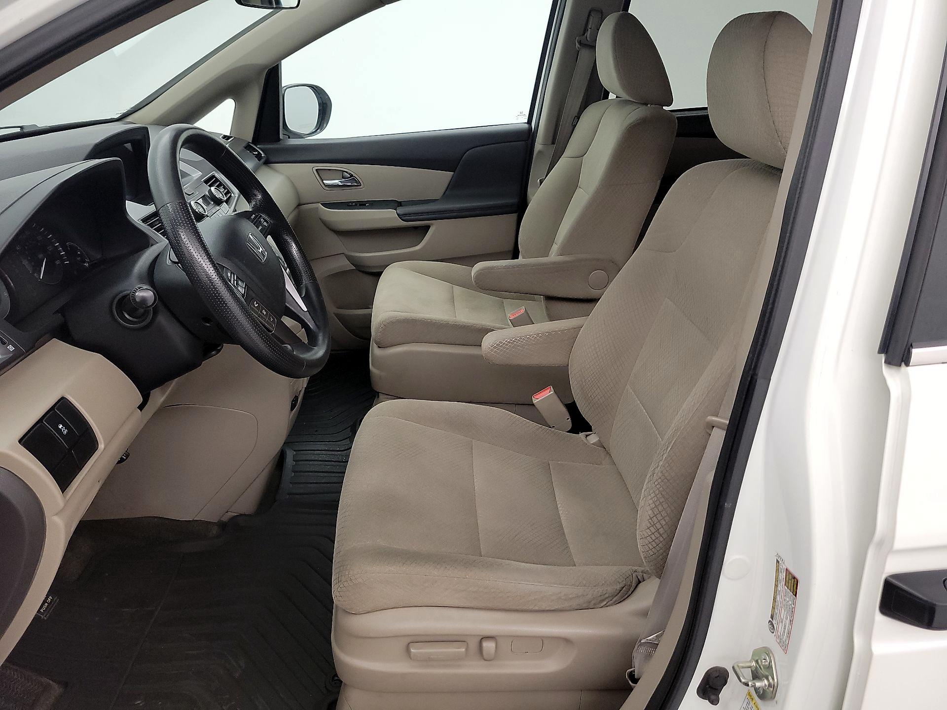 Thumbnail: 2014 Honda Odyssey - 11