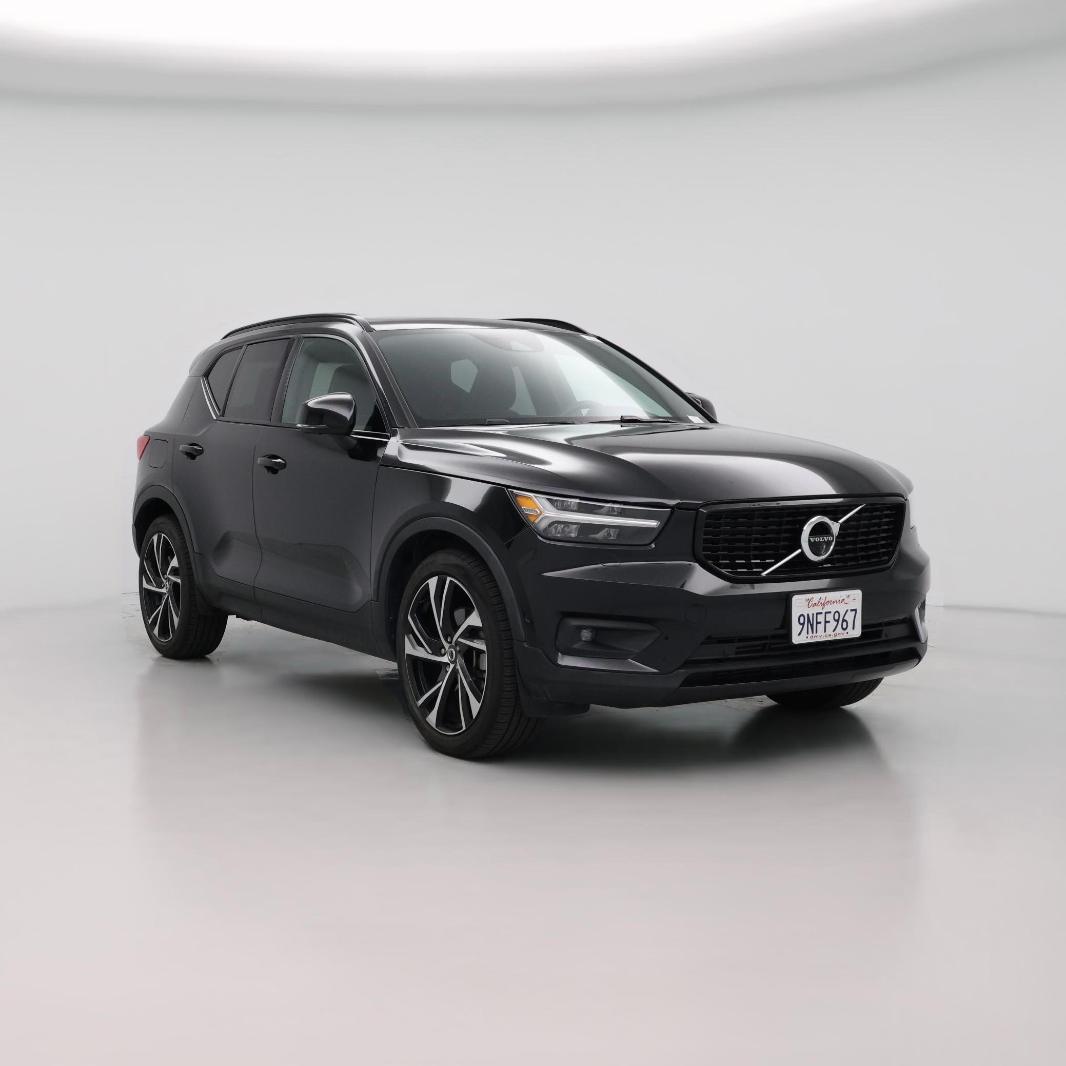 Thumbnail: 2021 Volvo XC40 - 1