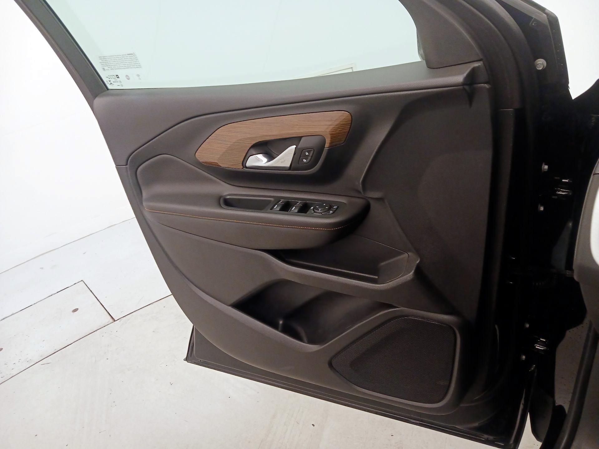 Thumbnail: 2021 GMC Terrain - 12