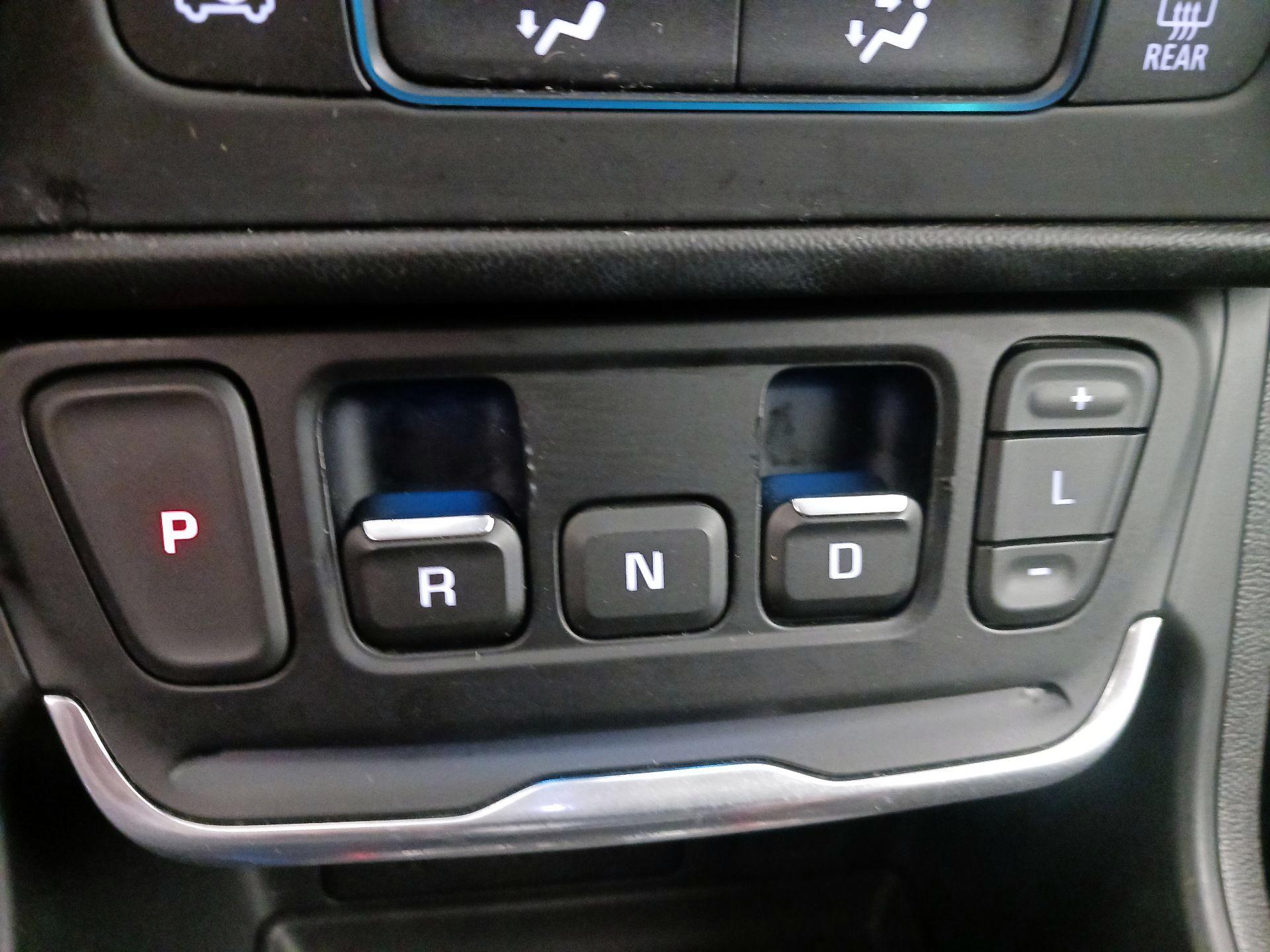 Thumbnail: 2021 GMC Terrain - 17