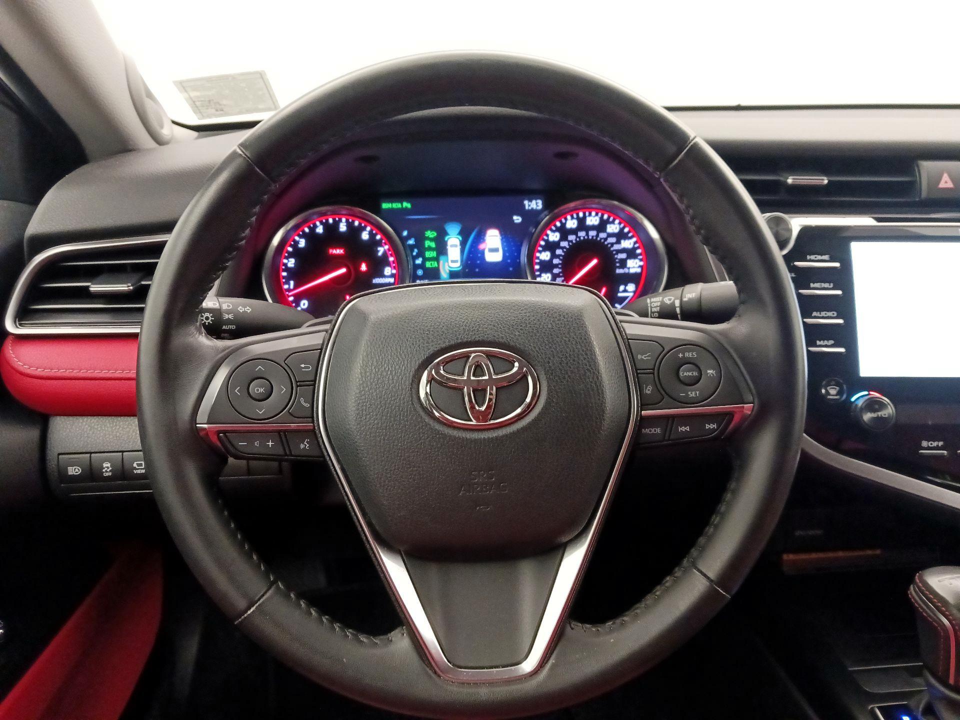 Thumbnail: 2020 Toyota Camry - 10