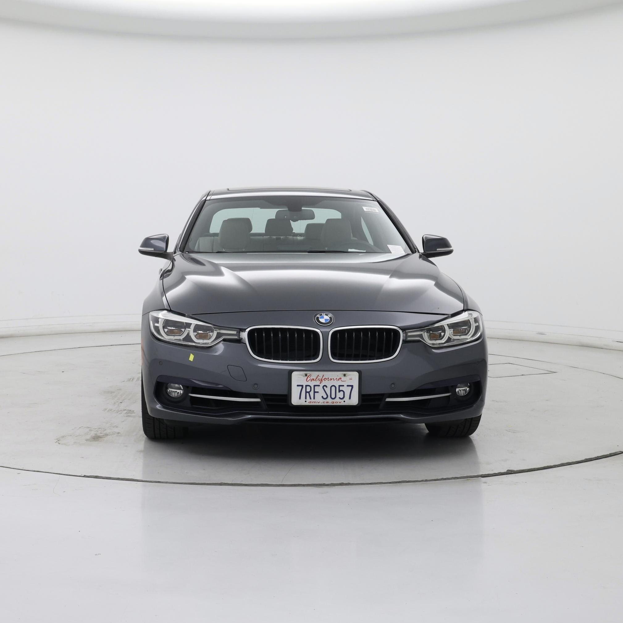 Thumbnail: 2016 BMW 3 Series - 5