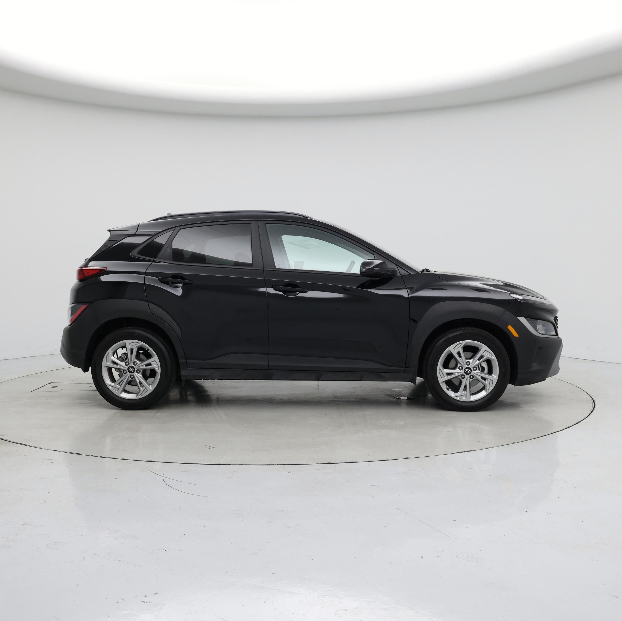 Thumbnail: 2023 Hyundai Kona - 7