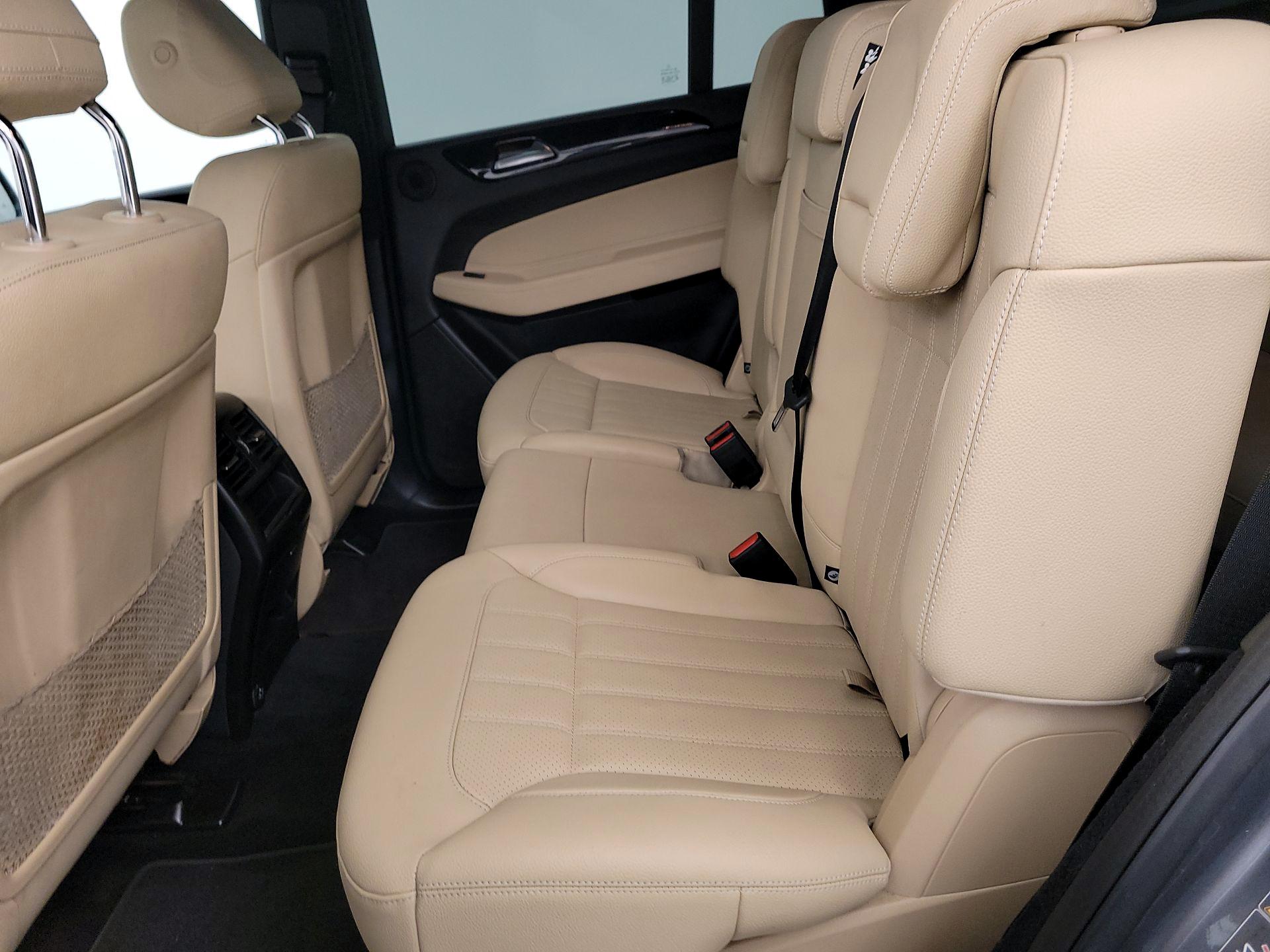 Thumbnail: 2018 Mercedes-Benz GLS - 20