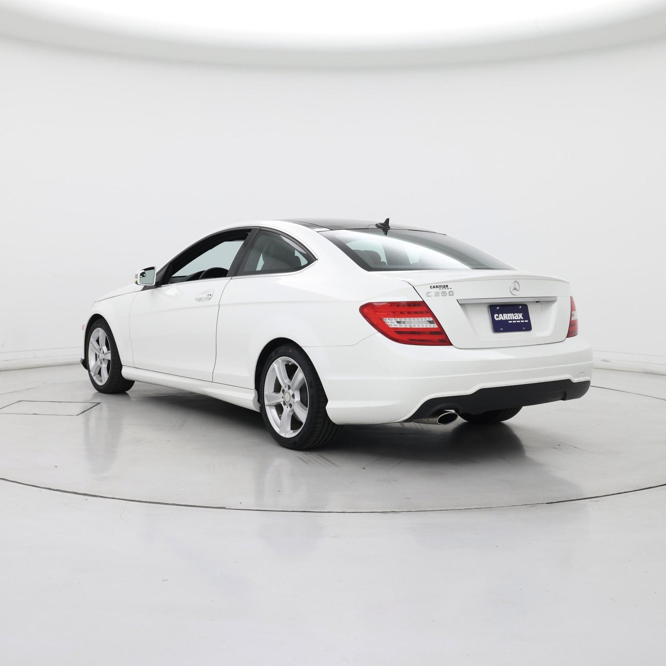 Thumbnail: 2015 Mercedes-Benz C-Class - 2