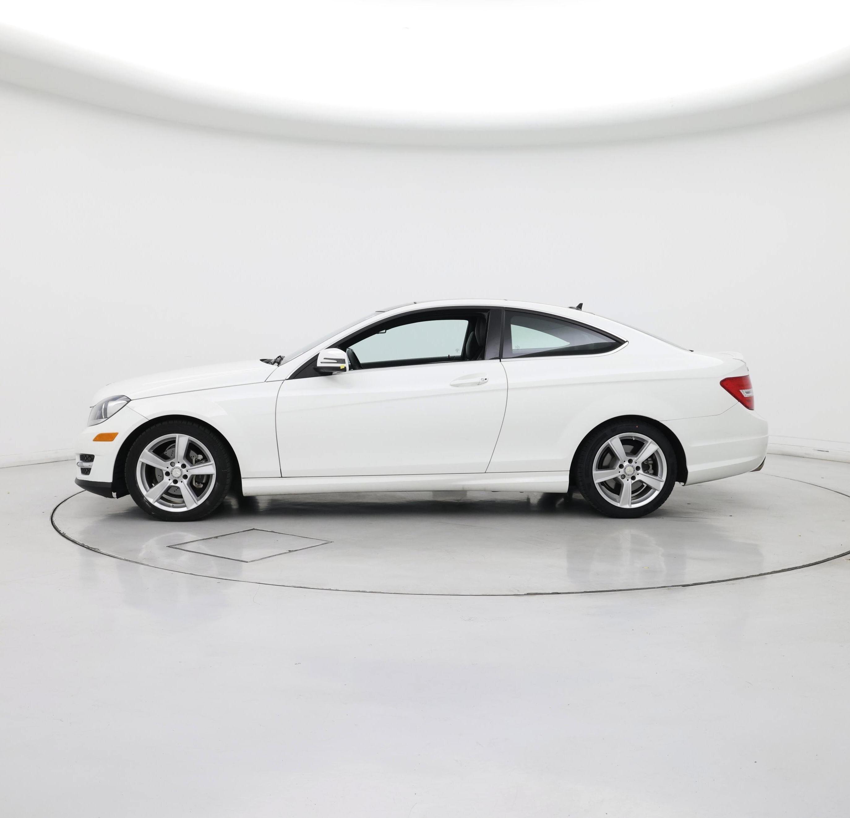 Thumbnail: 2015 Mercedes-Benz C-Class - 3
