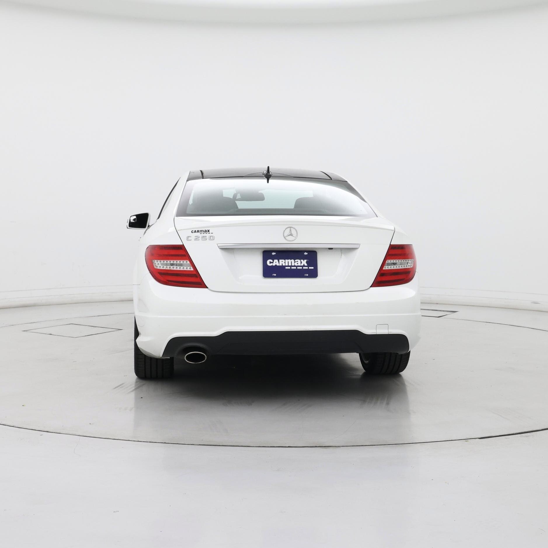Thumbnail: 2015 Mercedes-Benz C-Class - 6
