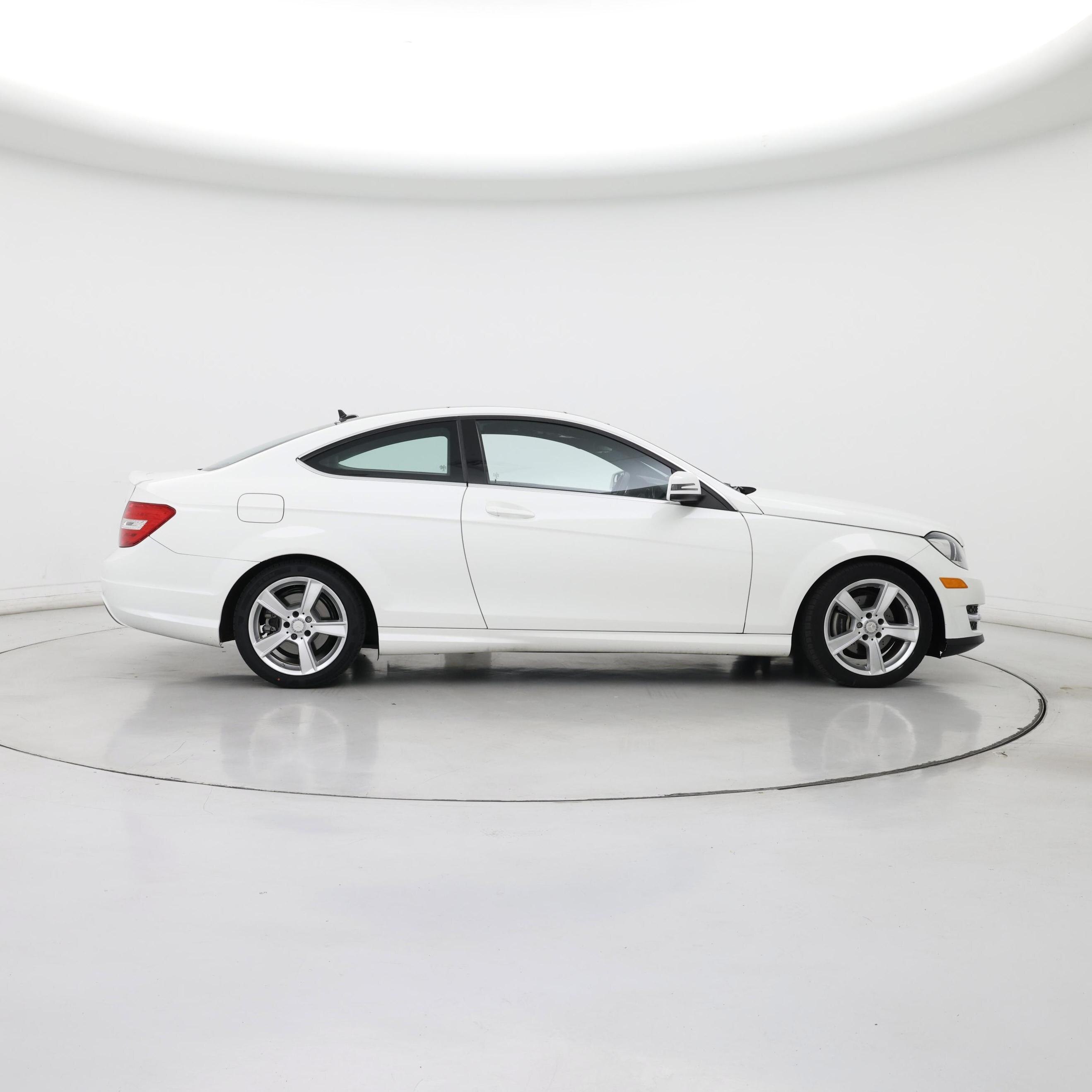 Thumbnail: 2015 Mercedes-Benz C-Class - 7