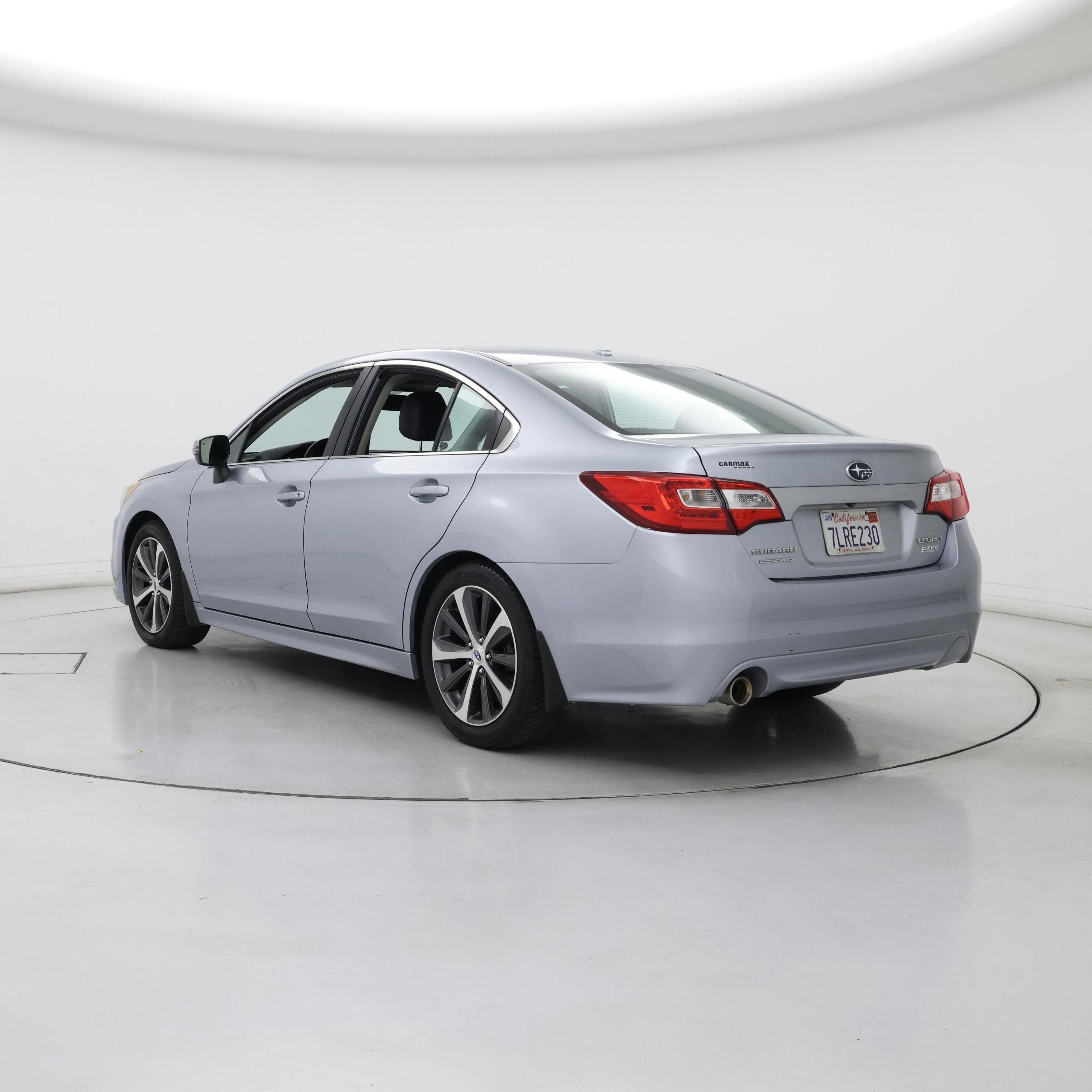 Thumbnail: 2015 Subaru Legacy - 2