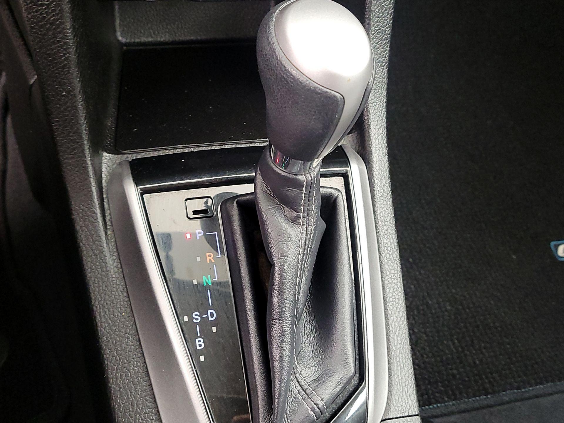 Thumbnail: 2016 Toyota Corolla - 17