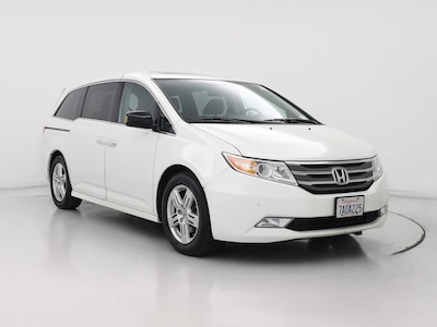 White 2013 Honda Odyssey Touring