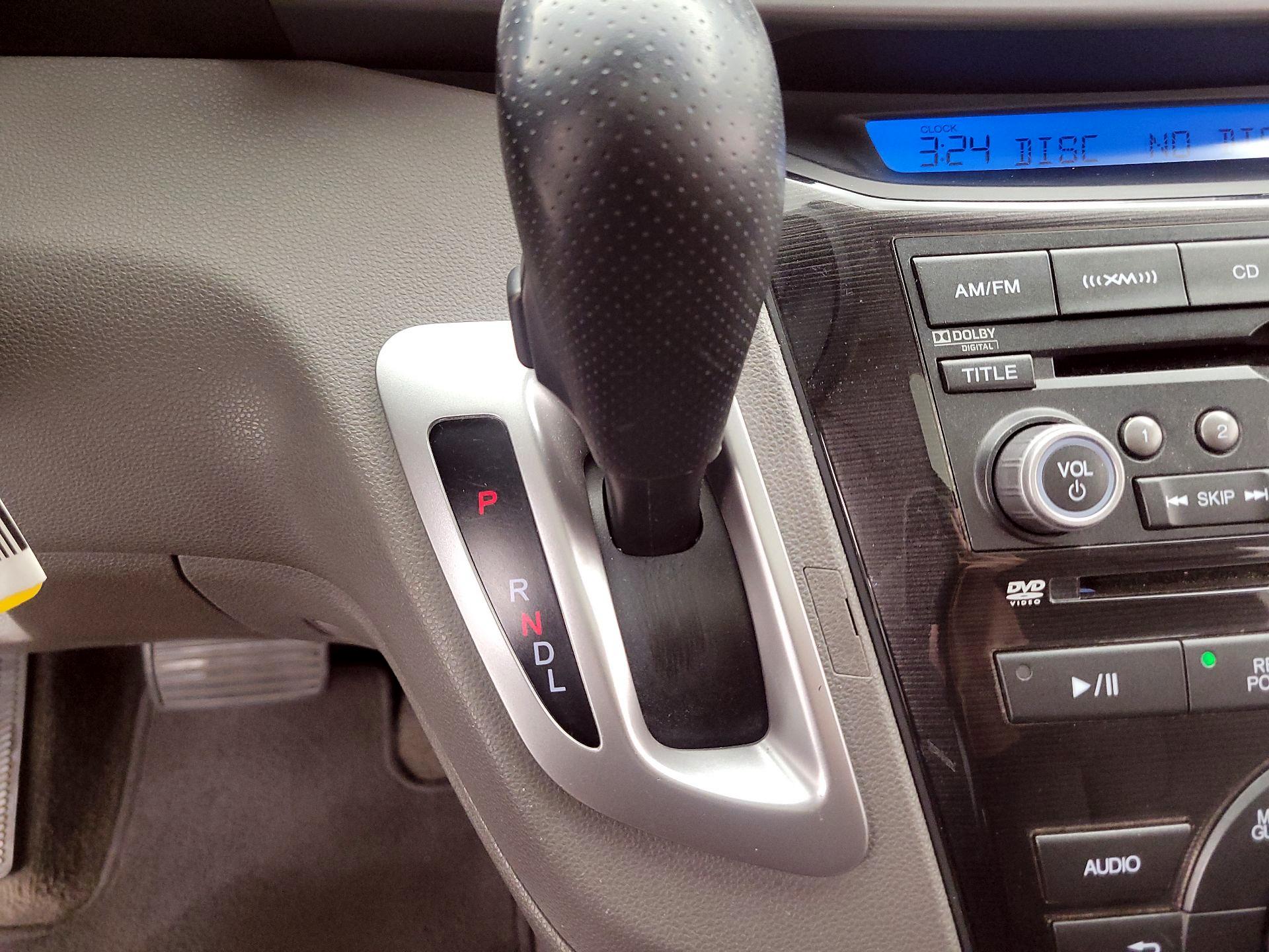 Thumbnail: 2013 Honda Odyssey - 18
