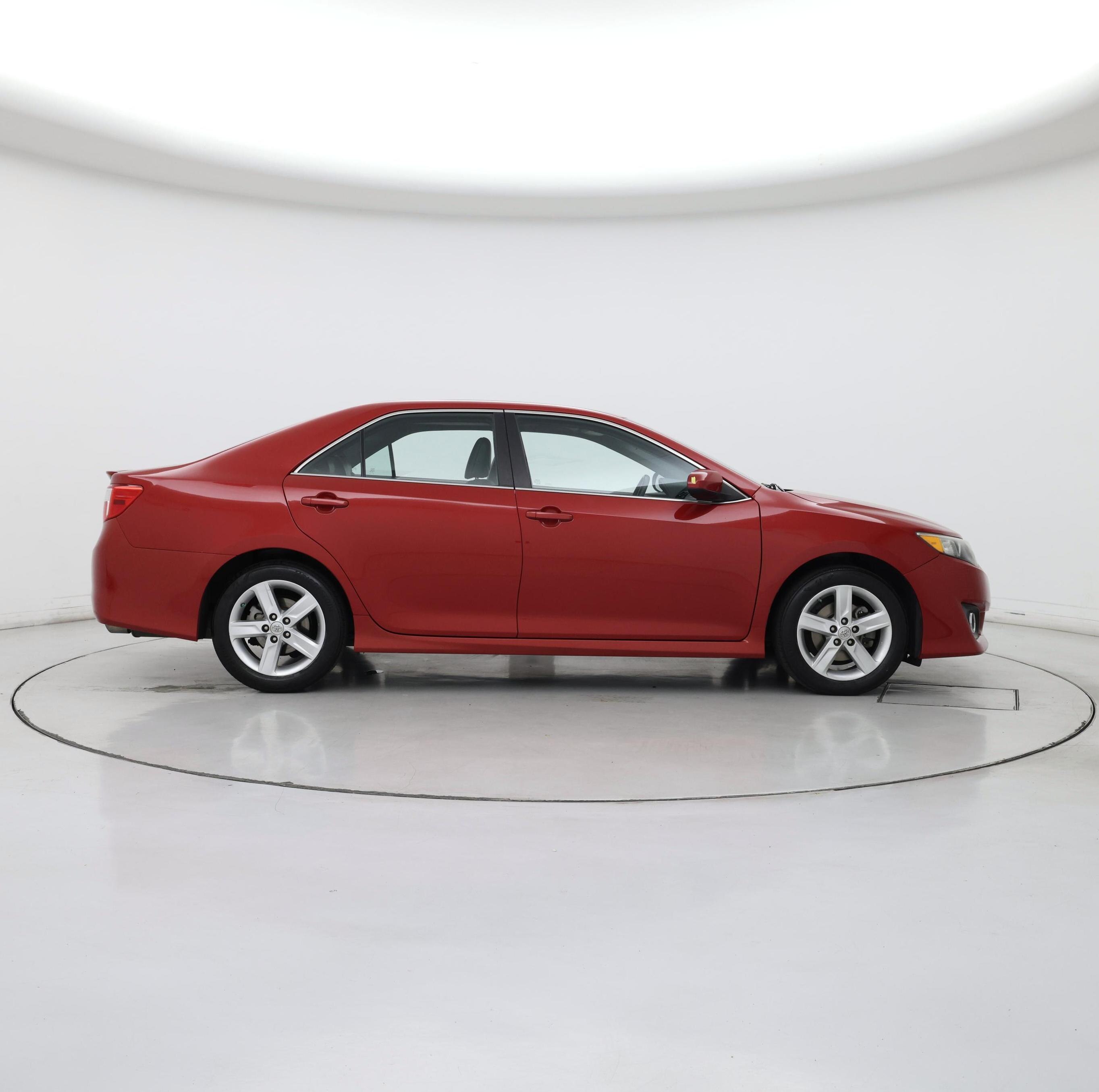 Thumbnail: 2013 Toyota Camry - 7