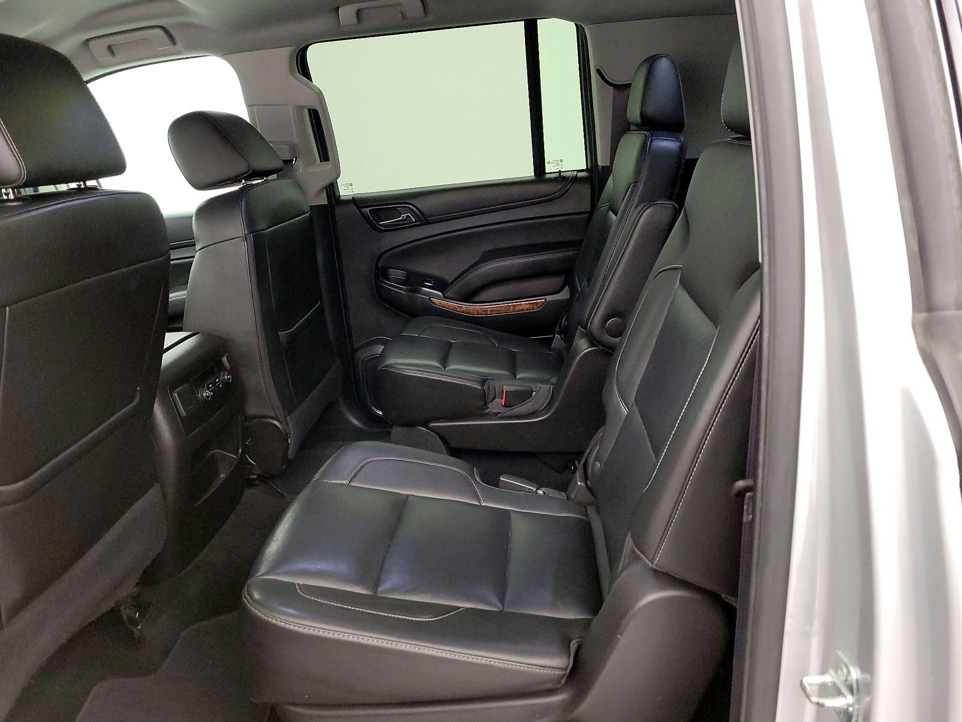 Thumbnail: 2017 Chevrolet Suburban - 19