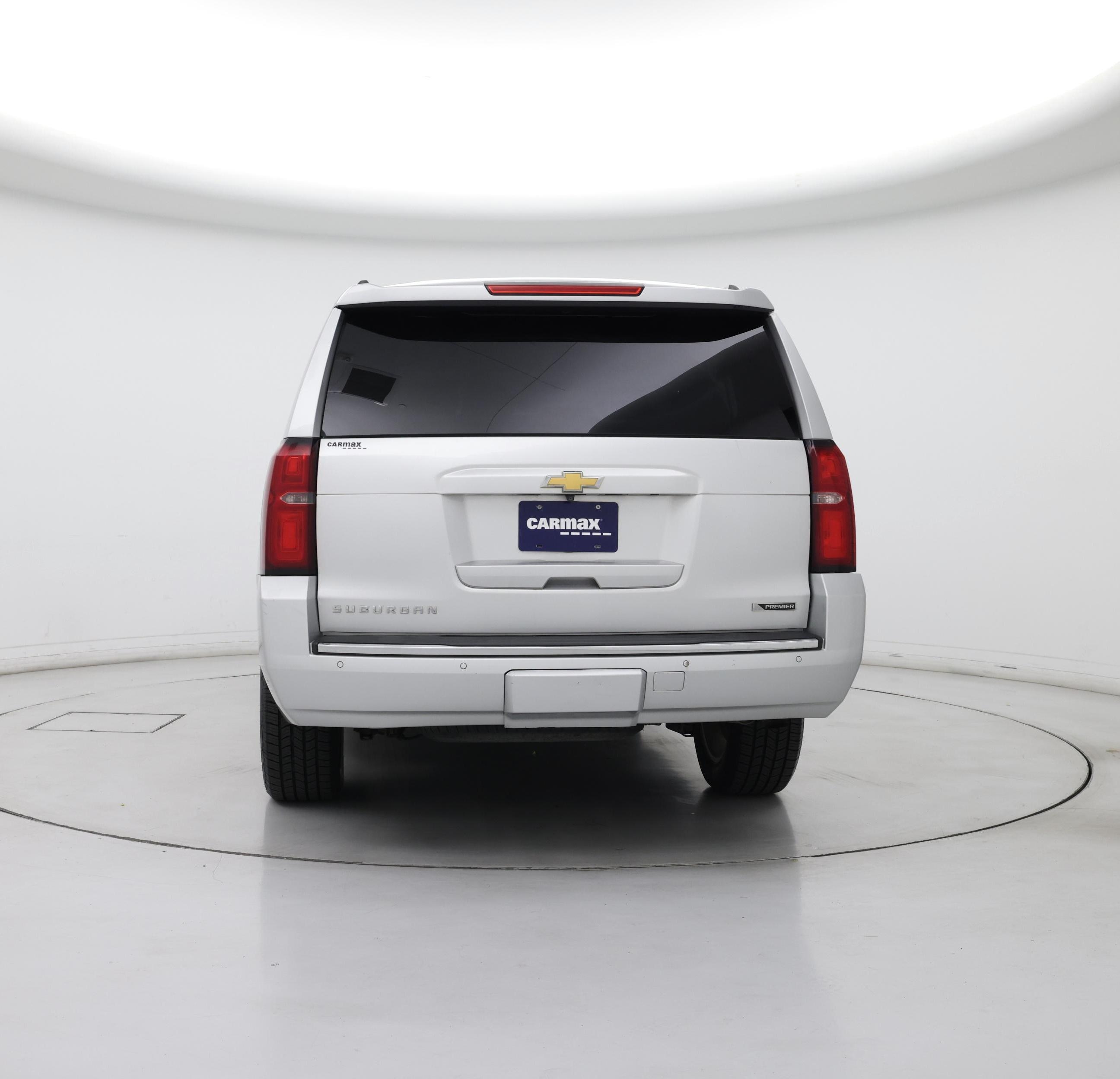 Thumbnail: 2017 Chevrolet Suburban - 6
