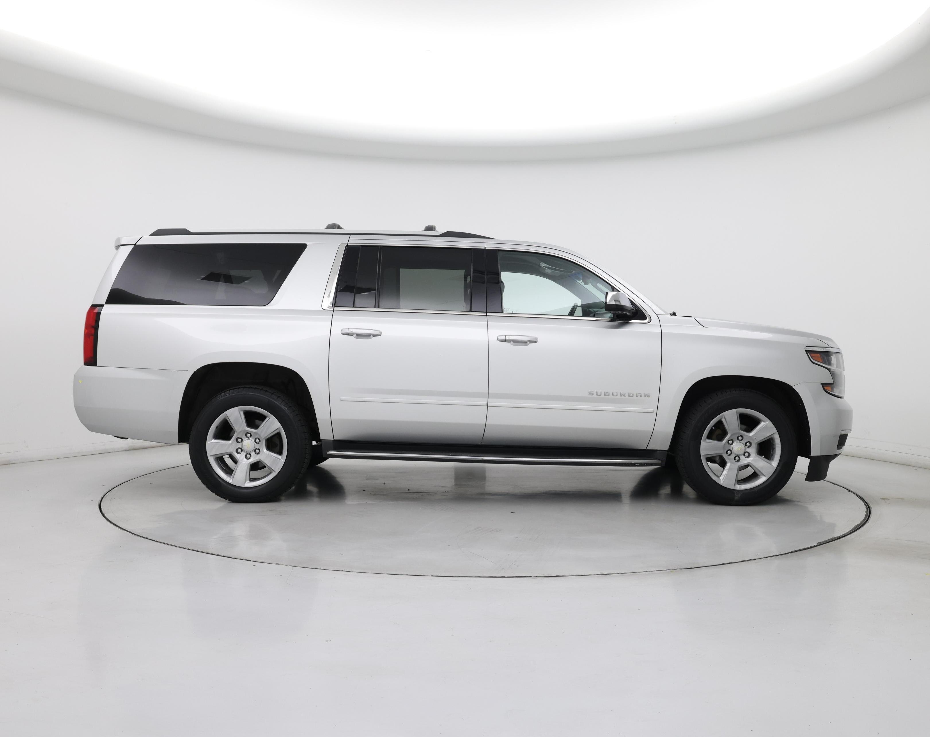 Thumbnail: 2017 Chevrolet Suburban - 7