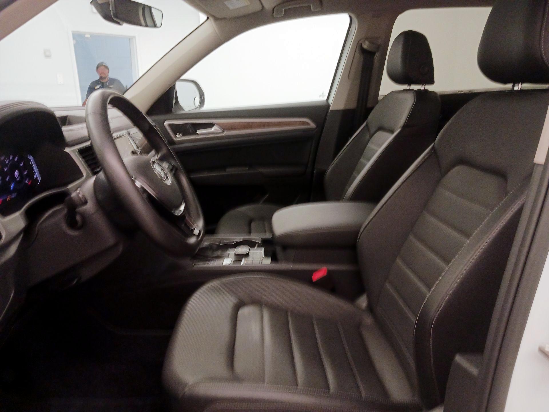Thumbnail: 2019 Volkswagen Atlas - 11