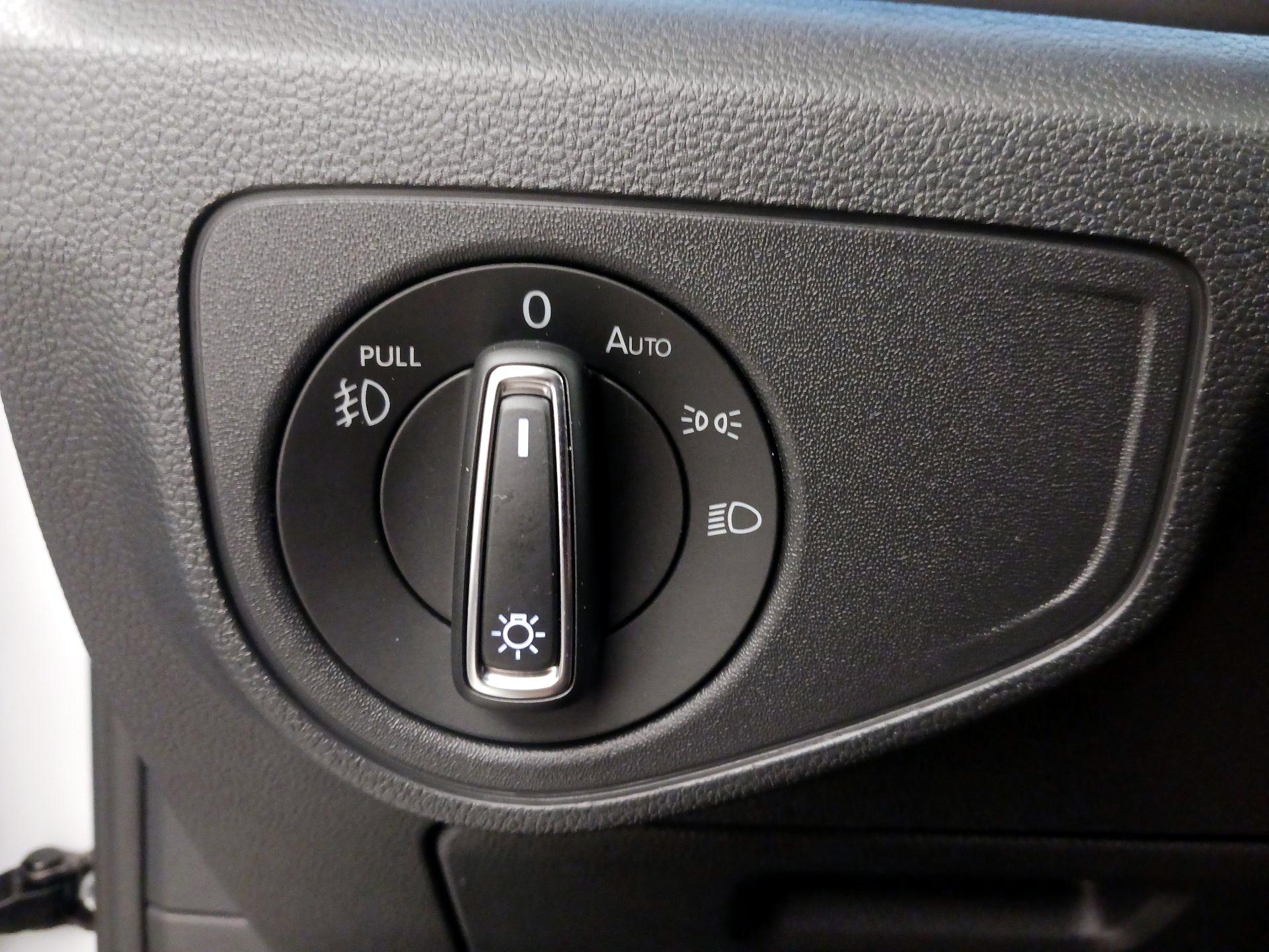 Thumbnail: 2019 Volkswagen Atlas - 13