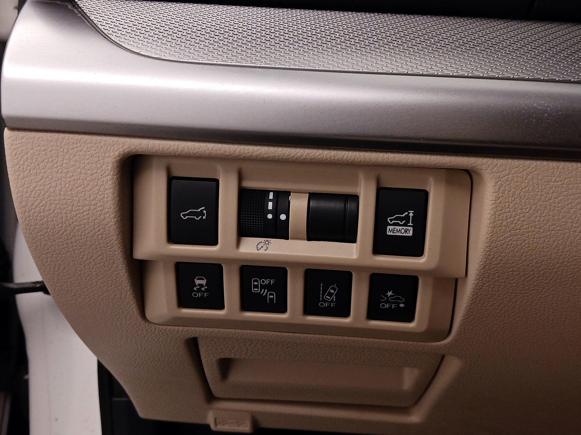 Thumbnail: 2019 Subaru Outback - 13