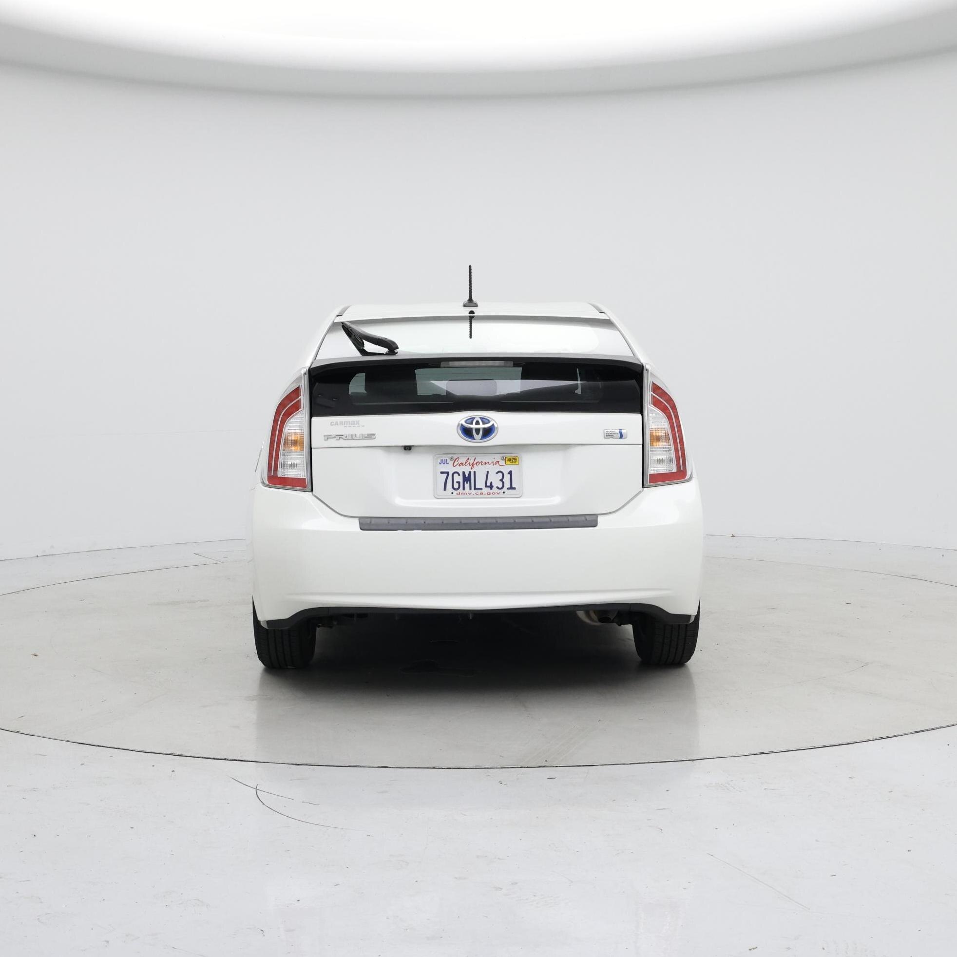 Thumbnail: 2014 Toyota Prius - 6