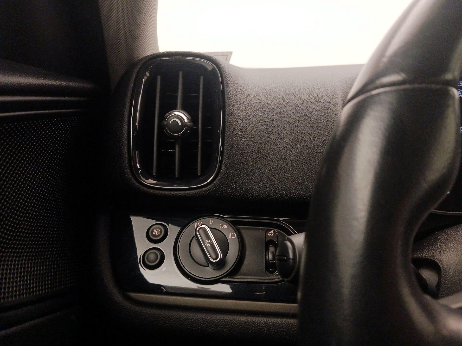 Thumbnail: 2022 MINI Cooper Countryman - 13