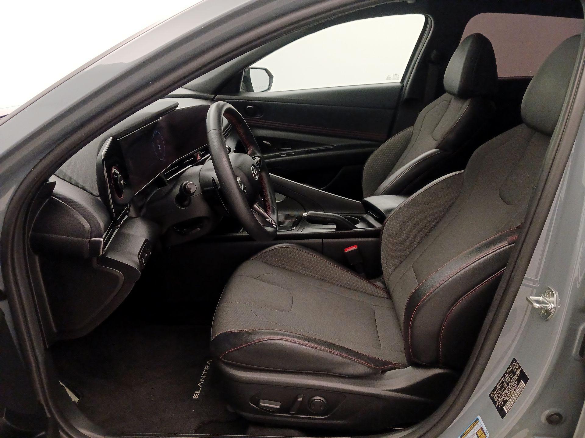 Thumbnail: 2023 Hyundai Elantra - 11