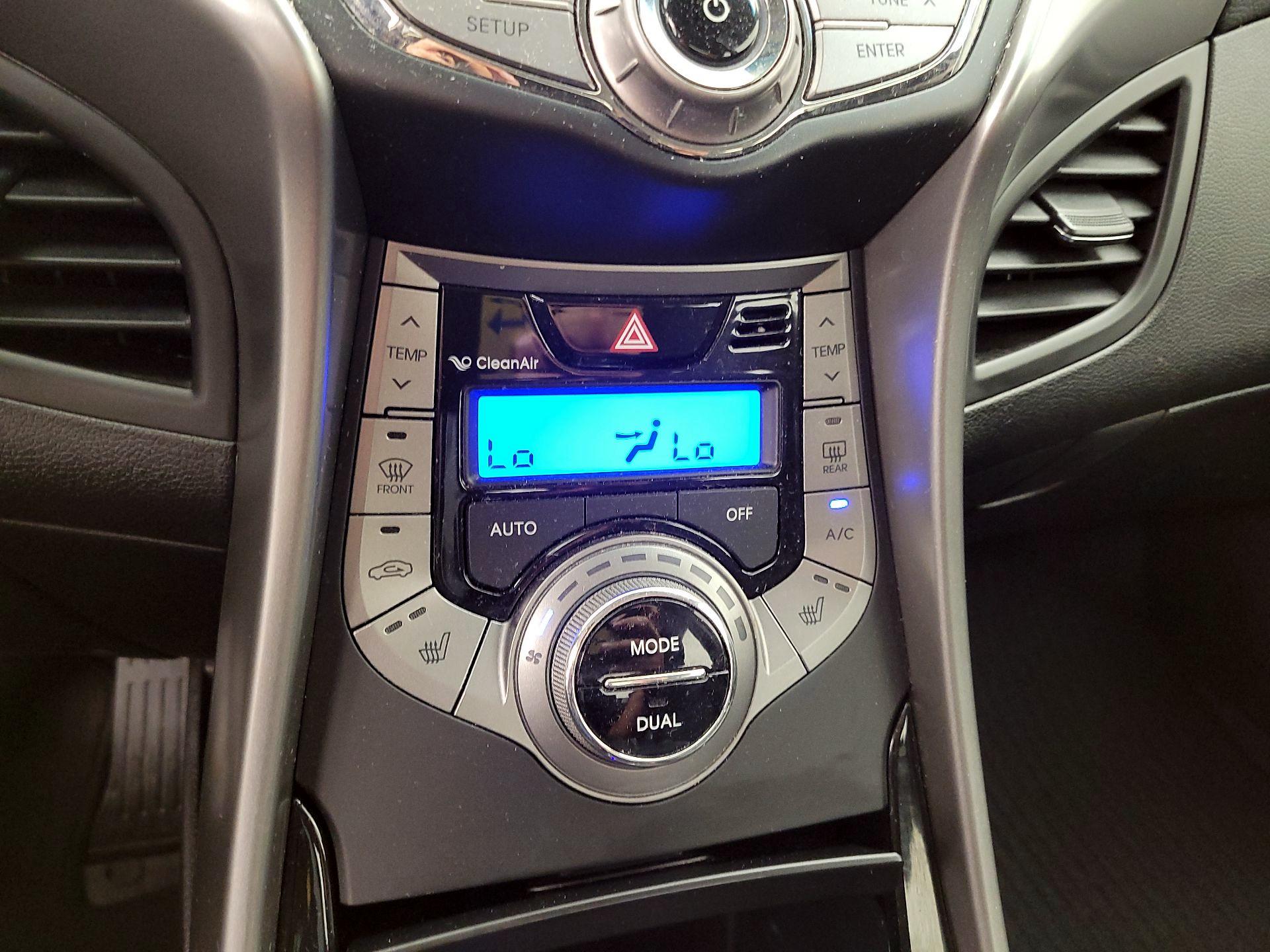 Thumbnail: 2013 Hyundai Elantra - 17