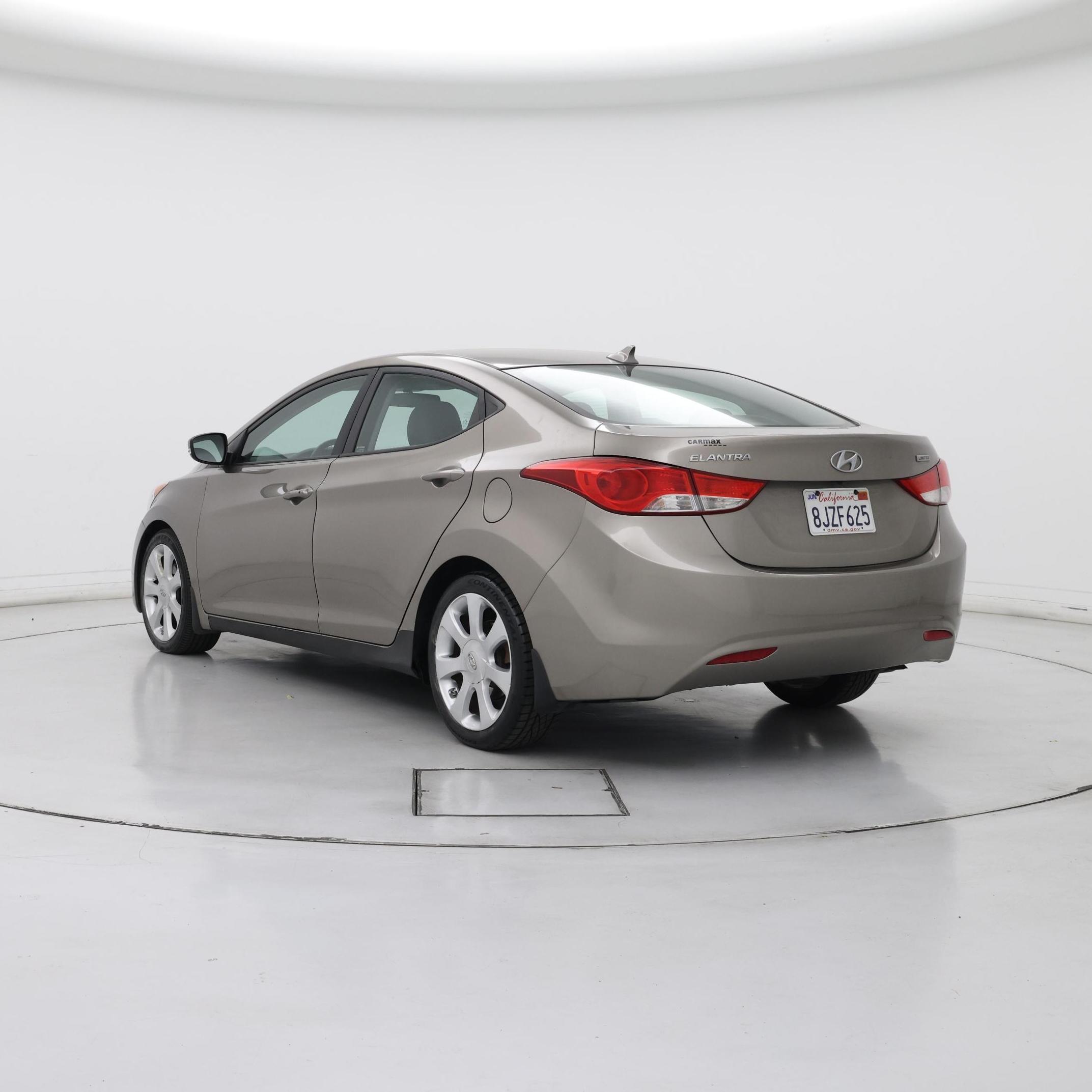 Thumbnail: 2013 Hyundai Elantra - 2