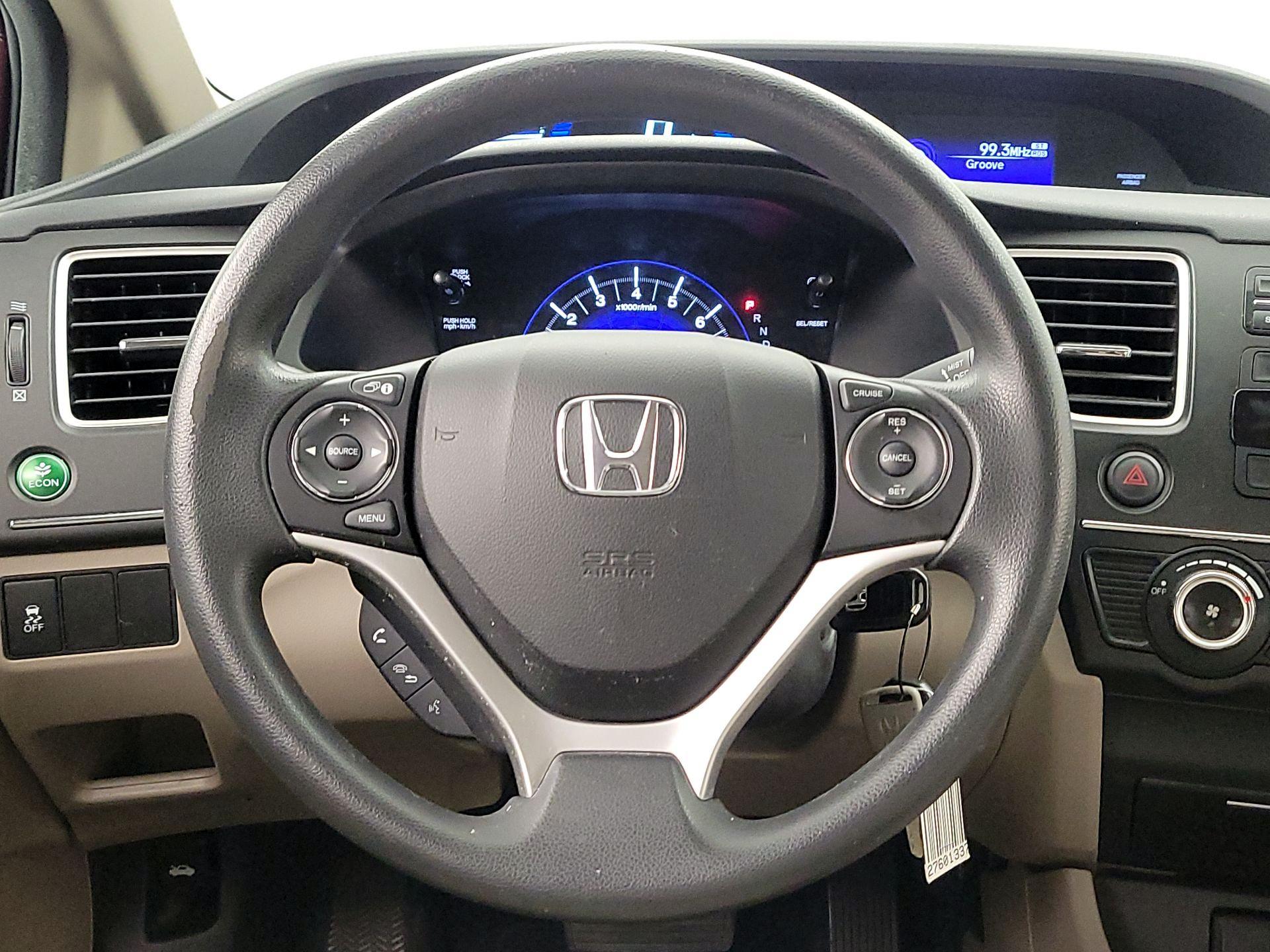 Thumbnail: 2015 Honda Civic - 10